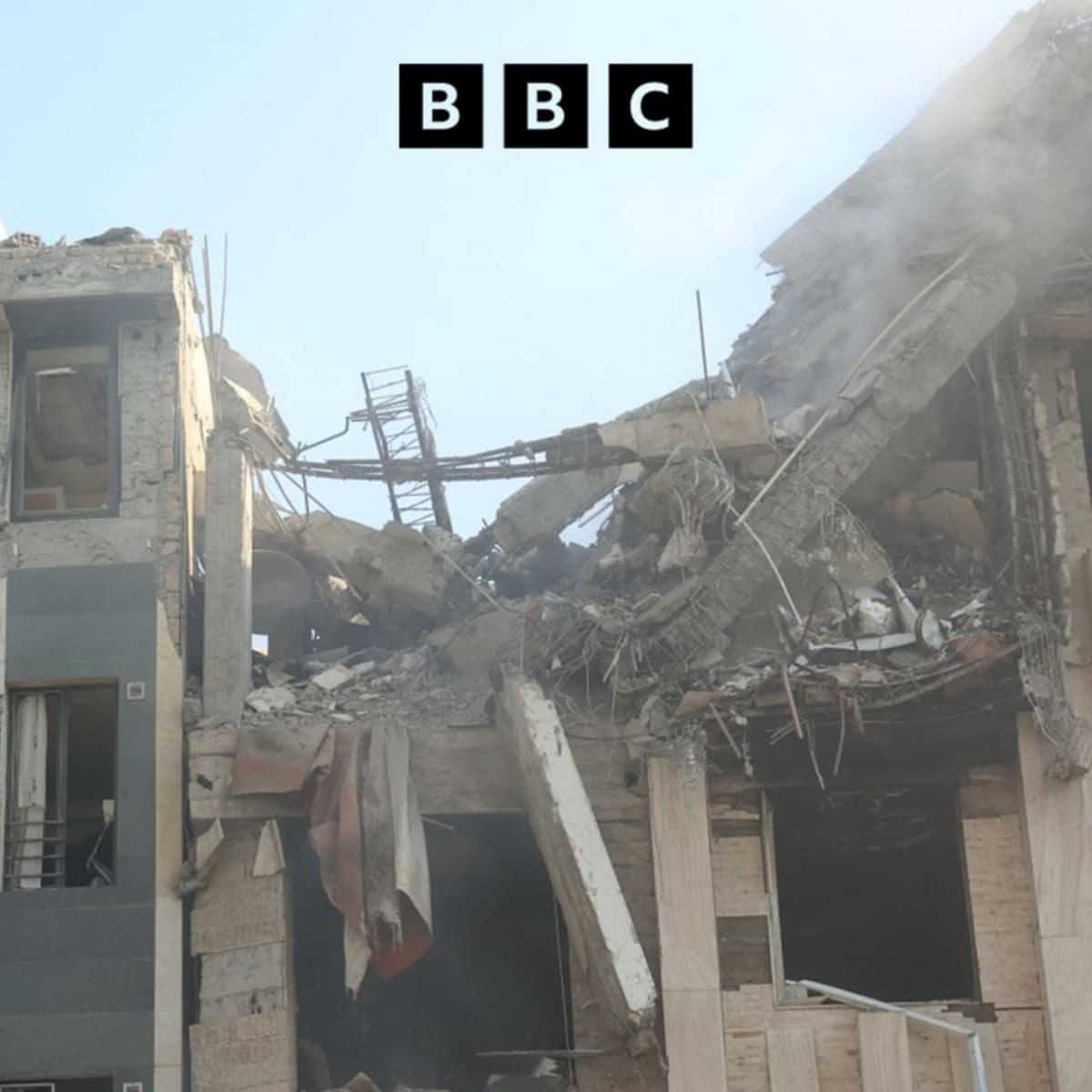 Israel targets Iran's nuclear sites - extra edition - Global News Podcast cover