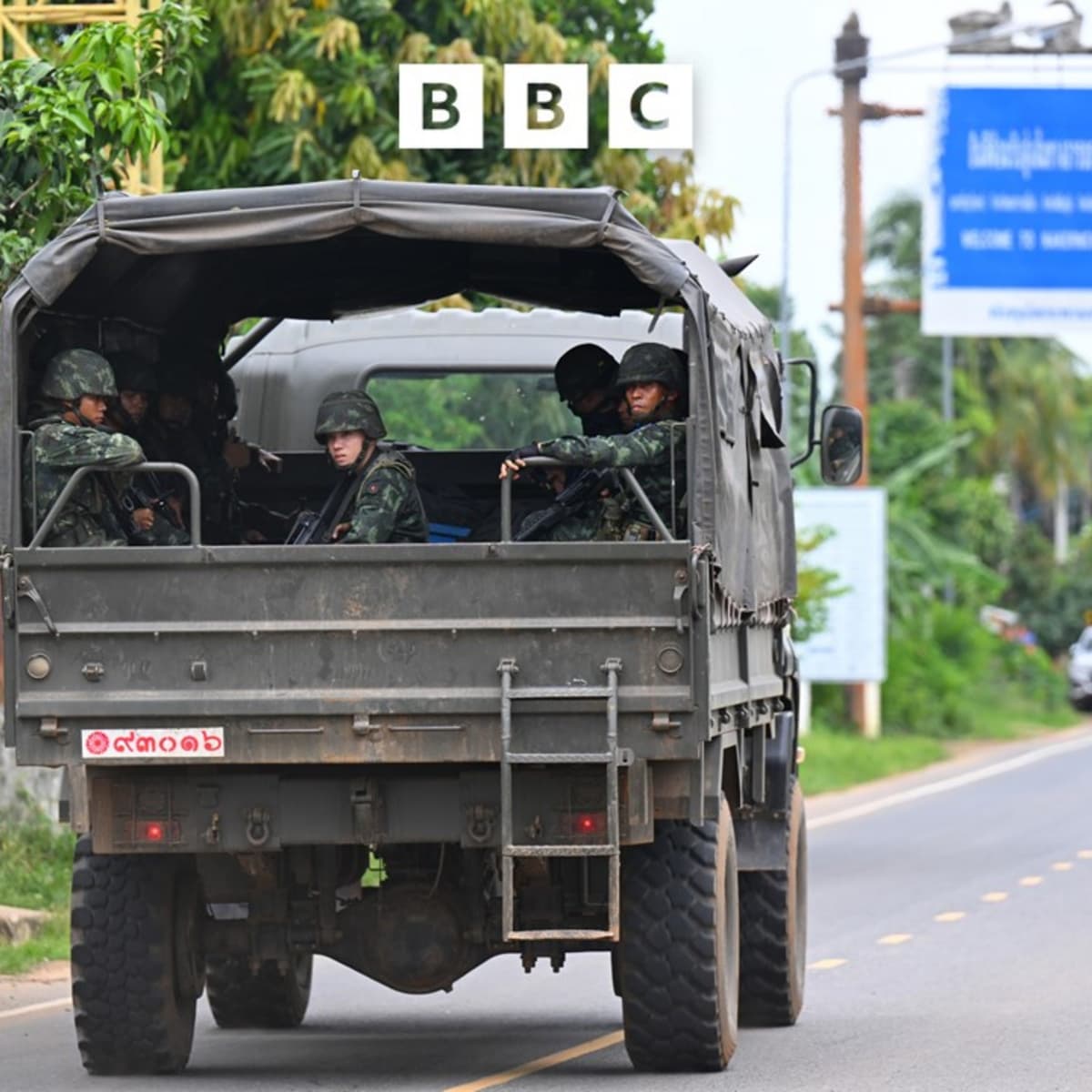 Thai and Cambodian troops exchange fire in deadly clashes - Global News Podcast cover