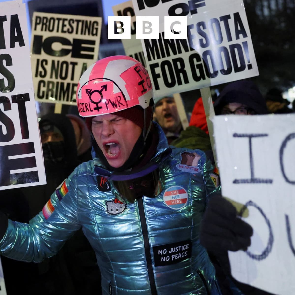 Trump to 'de-escalate a little bit' in Minneapolis - Global News Podcast cover