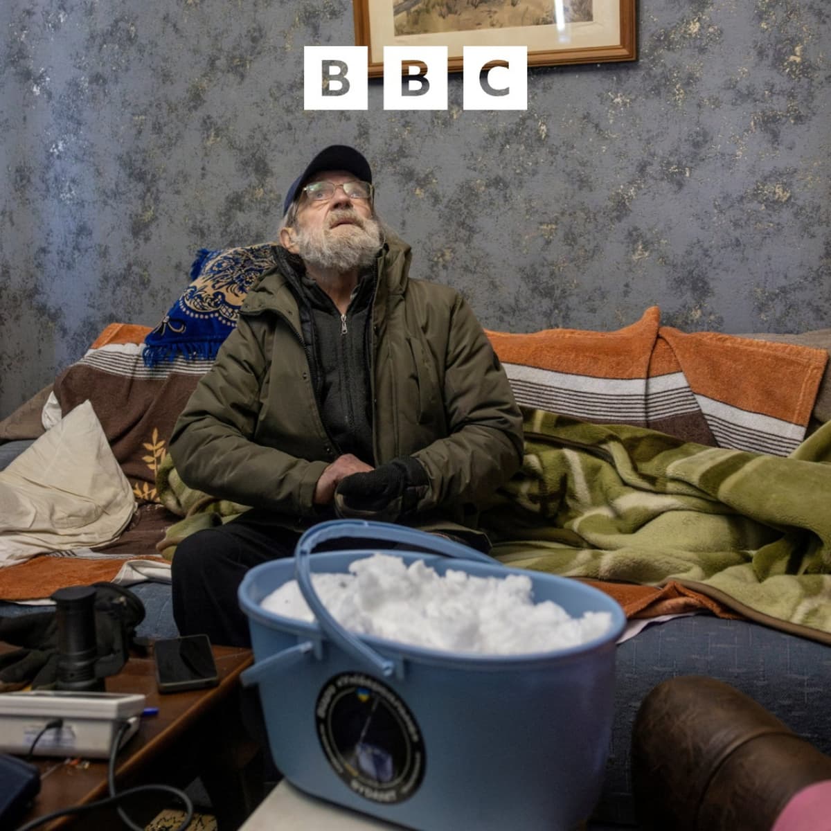 Russia to pause attacks on Ukraine as temperatures plummet - Global News Podcast cover