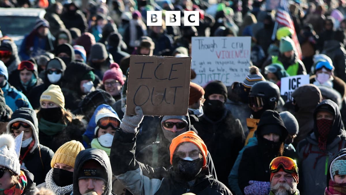 700 ICE agents to leave Minnesota - Global News Podcast cover