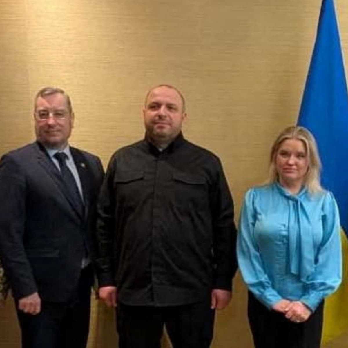 Russia-Ukraine peace talks end after two hours - Global News Podcast cover