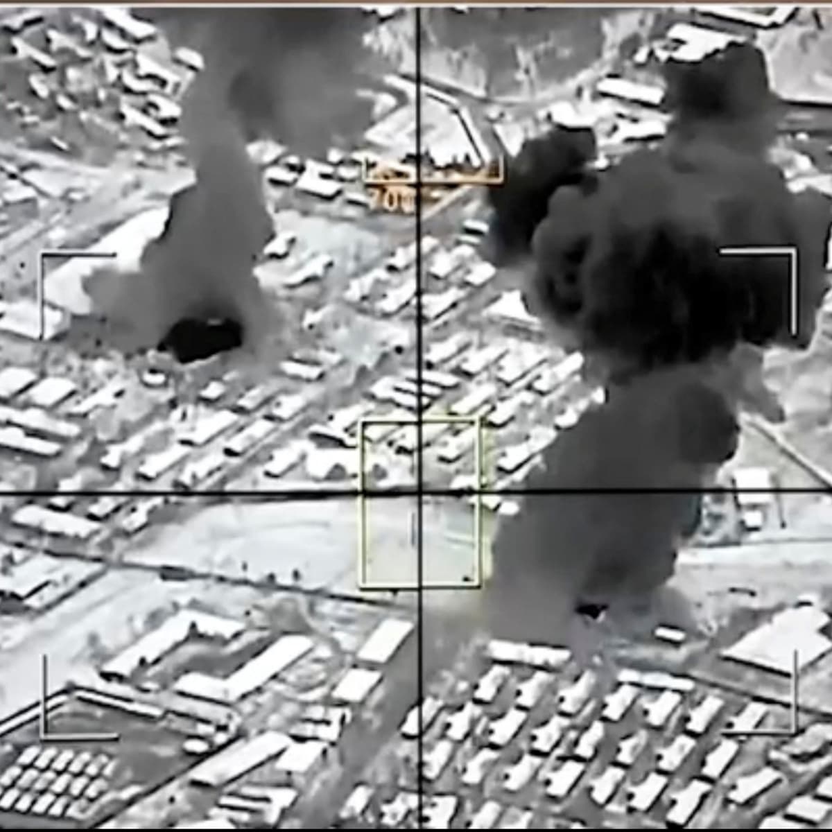 Pakistan strikes Afghan capital - Global News Podcast cover