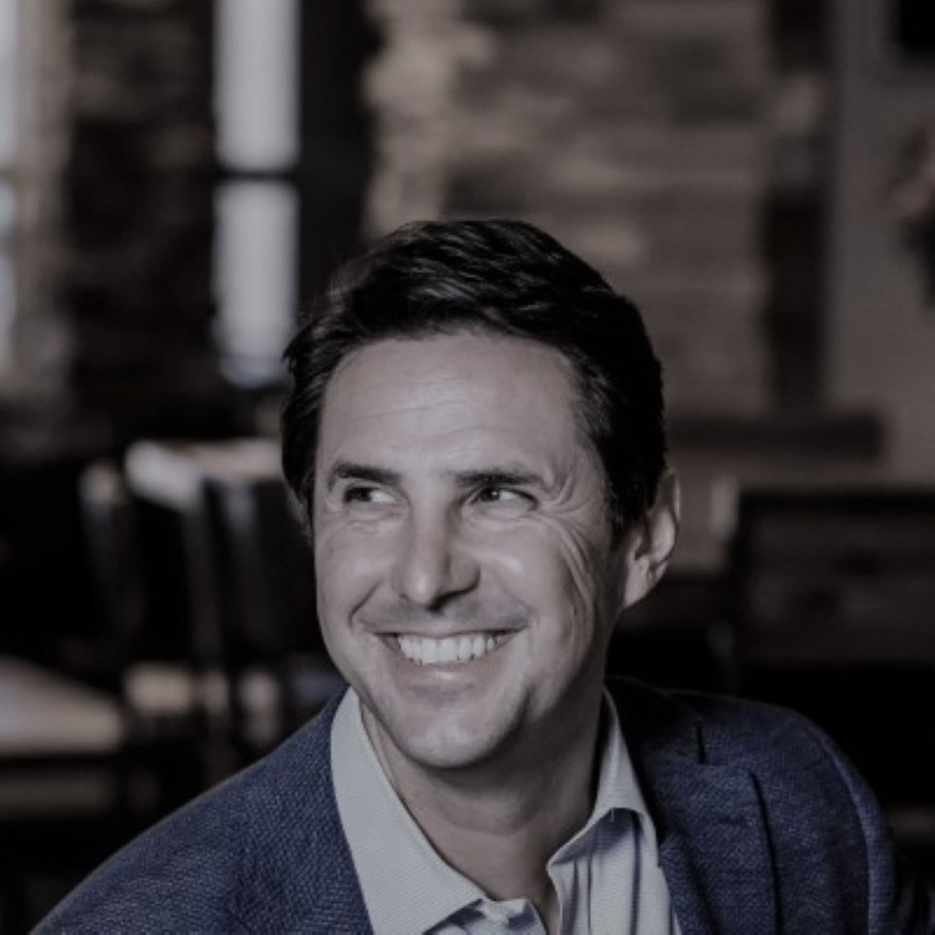 1182: From Cockpit Decisions to Capital Decisions | Andre Mancl, CFO, Nium - CFO THOUGHT LEADER cover