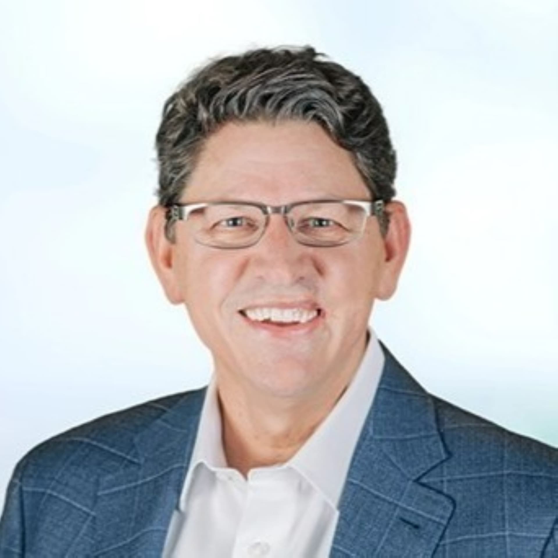 1075: Mastering Recurring Revenue: The Next Chapter Unfolds | Kevin Rhodes, CFO, Extreme Networks - CFO THOUGHT LEADER cover