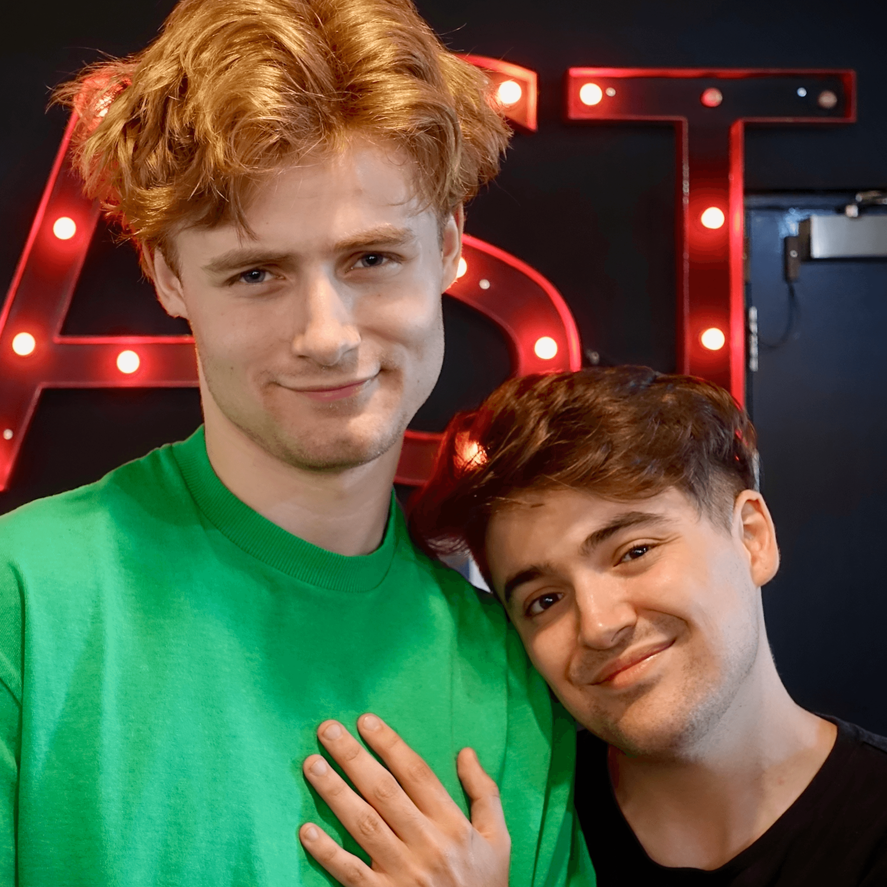 FEAR & HEREDITARY MOVIE CHAT with Dean & Bertie - Fantastic Adventures with Dean & Bertie cover