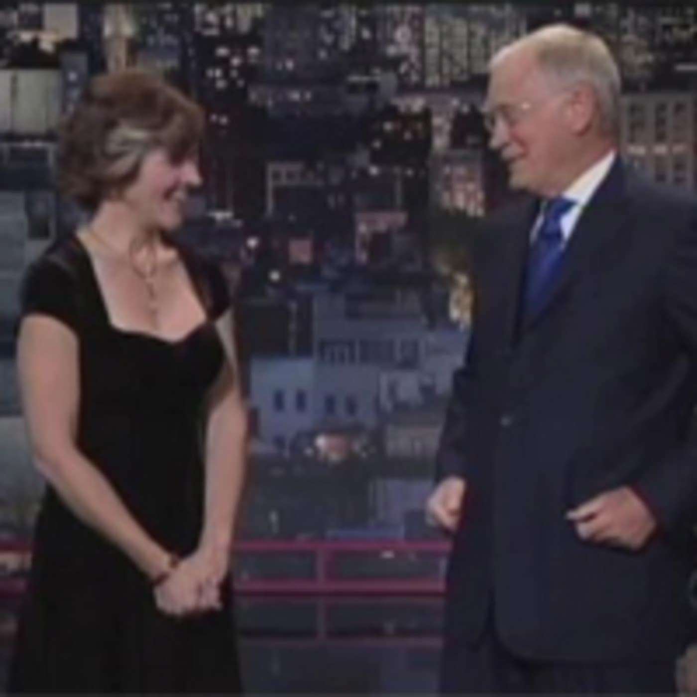 Ghost Hunter Karen Rontowski - Hilarious Housewives Podcast cover