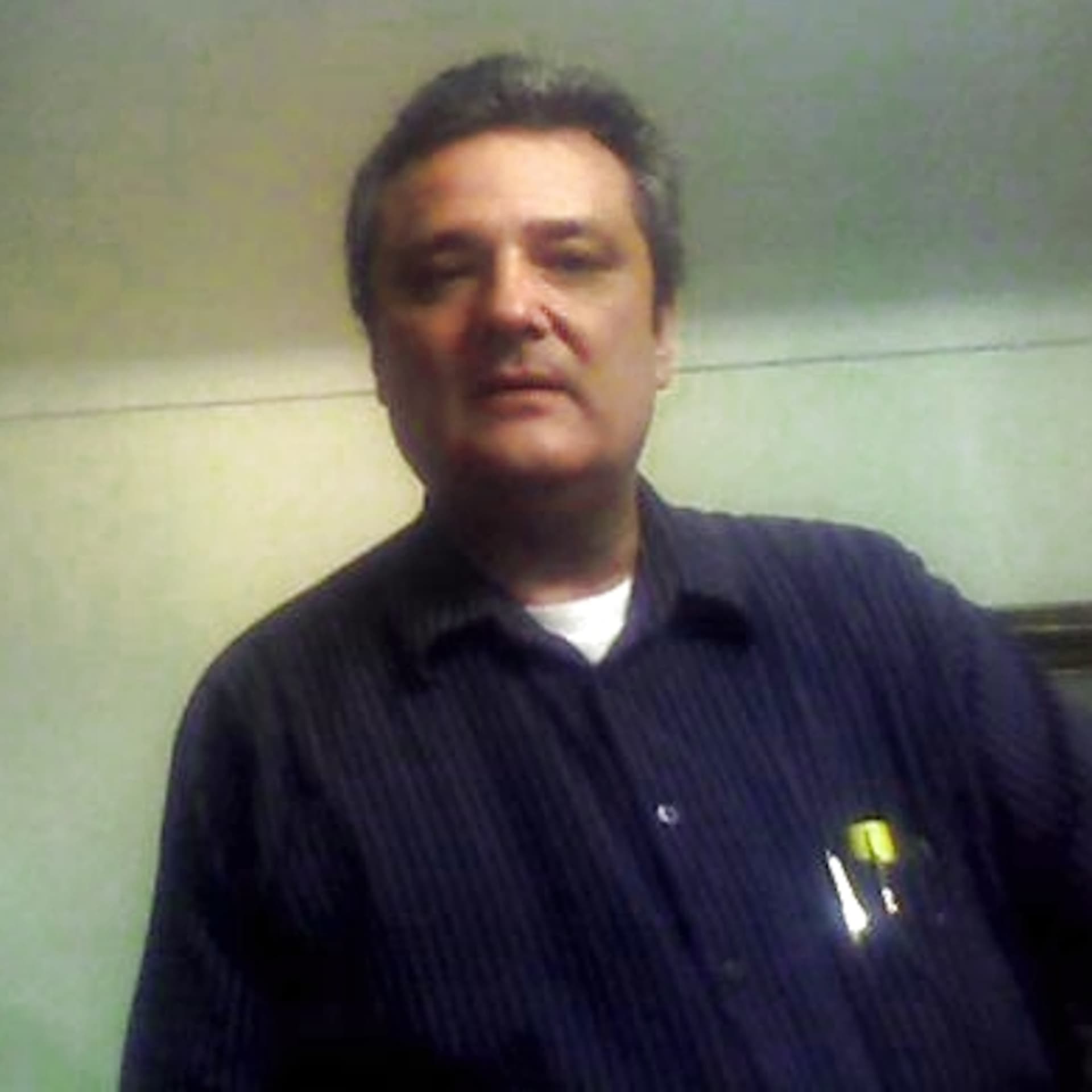 Mi Hermano sé que es mejor que yo - Julian Alberto Gartner Naranjo's Podcast cover