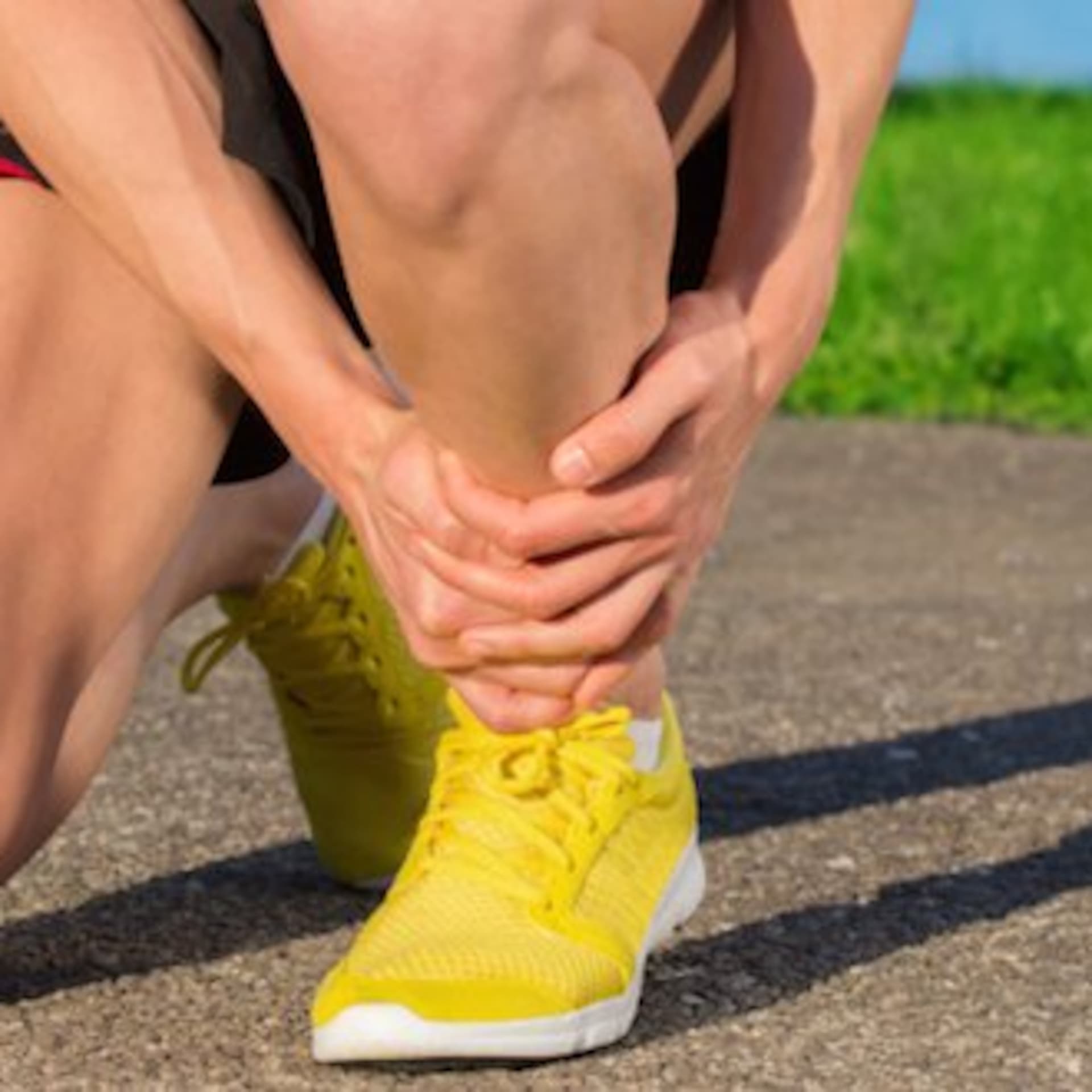 What Are Shin Splints? - North West Physiotherapy cover