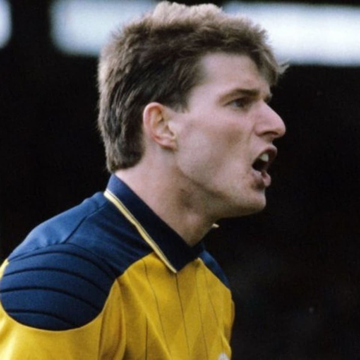 S3 Ep9: Theo Snelders - Aberdeen - 1989-90 - CS-Aye Football cover