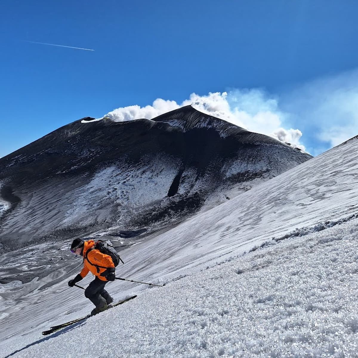 239: Skiing on Mt Etna, Catalonia & Borovets in Bulgaria - The Ski Podcast cover