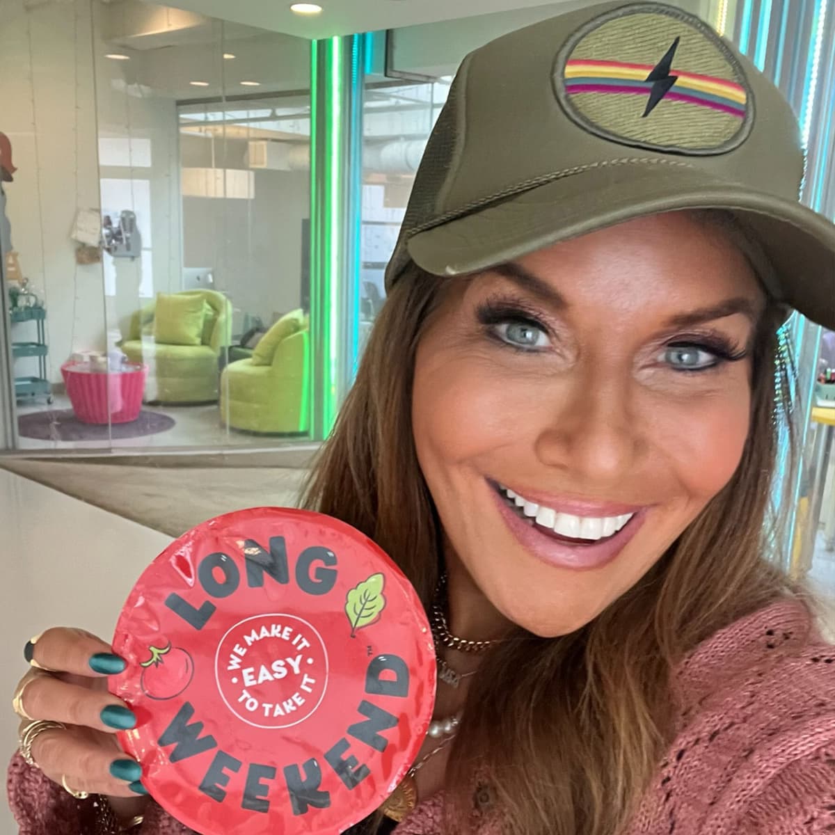 257: The Amazon Snacks Haul Episode (Dec. '25 Edition) - Hungry Girl: Chew the Right Thing! cover