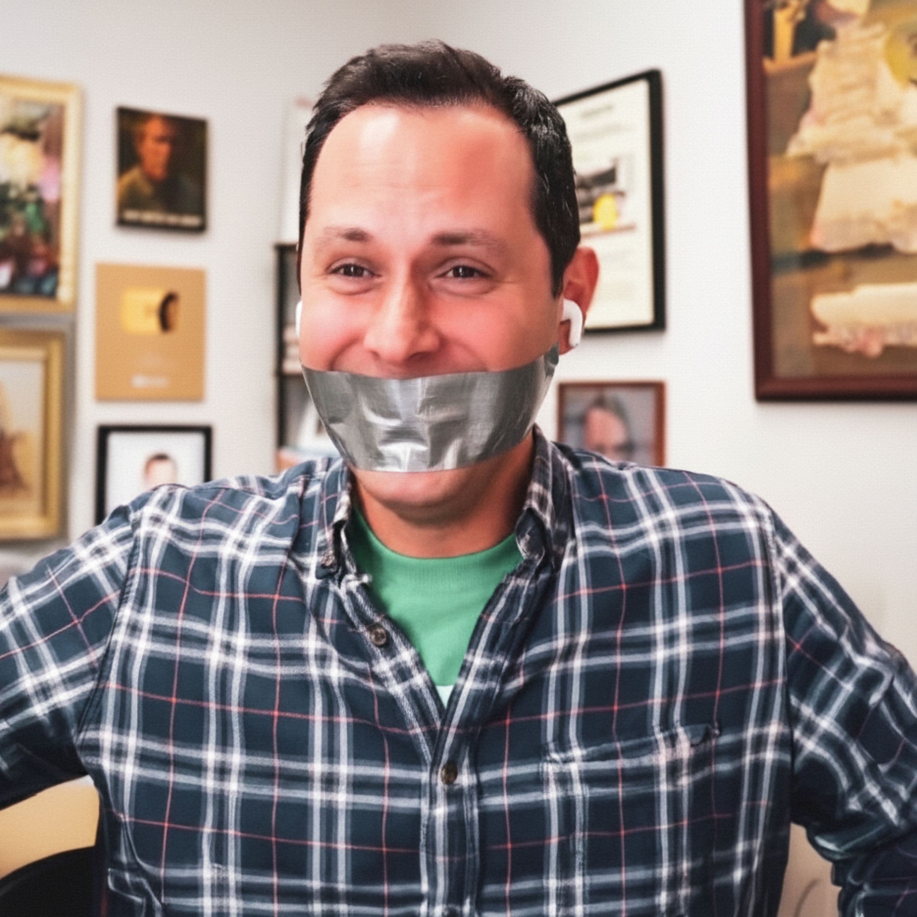 Sam & Sarah Read Their Own Hate Mail - Bulwark Takes cover