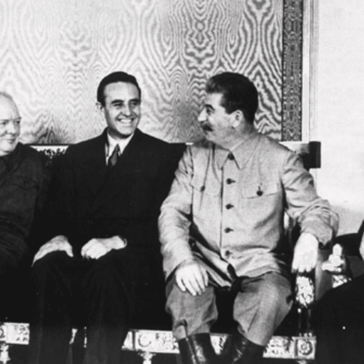 S8 Ep550: 8. Philps draws parallels between Stalin’s media control and Putin’s modern propaganda machine. He argues that Stalin’s "playbook" of disinformation and suppression remains central to Russian leadership today. The file also notes the post-wa... - The John Batchelor Show cover