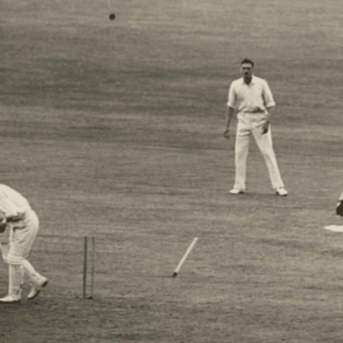 S8 Ep551: 2. Jeremy Zakis explains Australia’s T20 World Championship exit and critiques England’s expensive, aggressive "Bazball" strategy. He notes lessons learned for the struggling Australian national side. (27)V - The John Batchelor Show cover