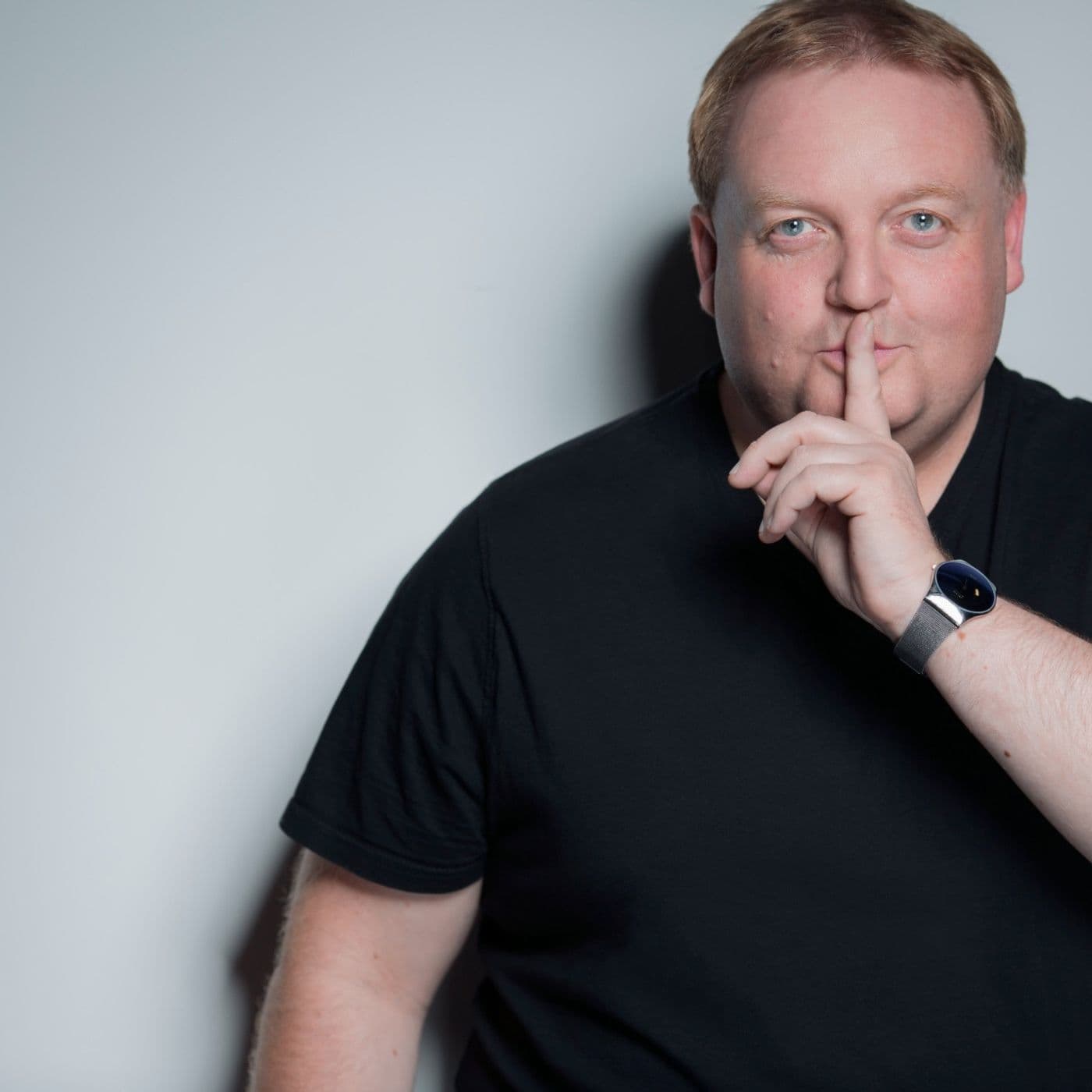 Human Lie Detector: Darren Stanton! - The Anna and Raven Show cover