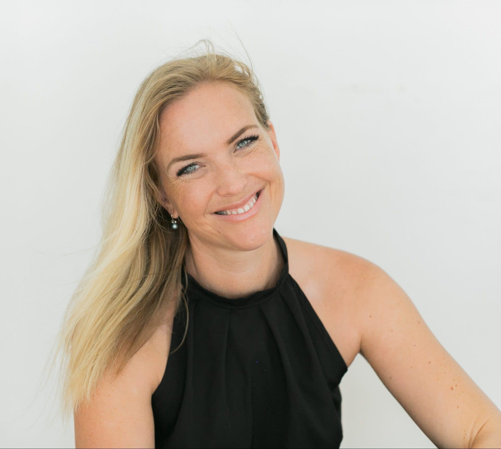 Charlett Albert With The Rebel Movement - South Florida Business Radio cover