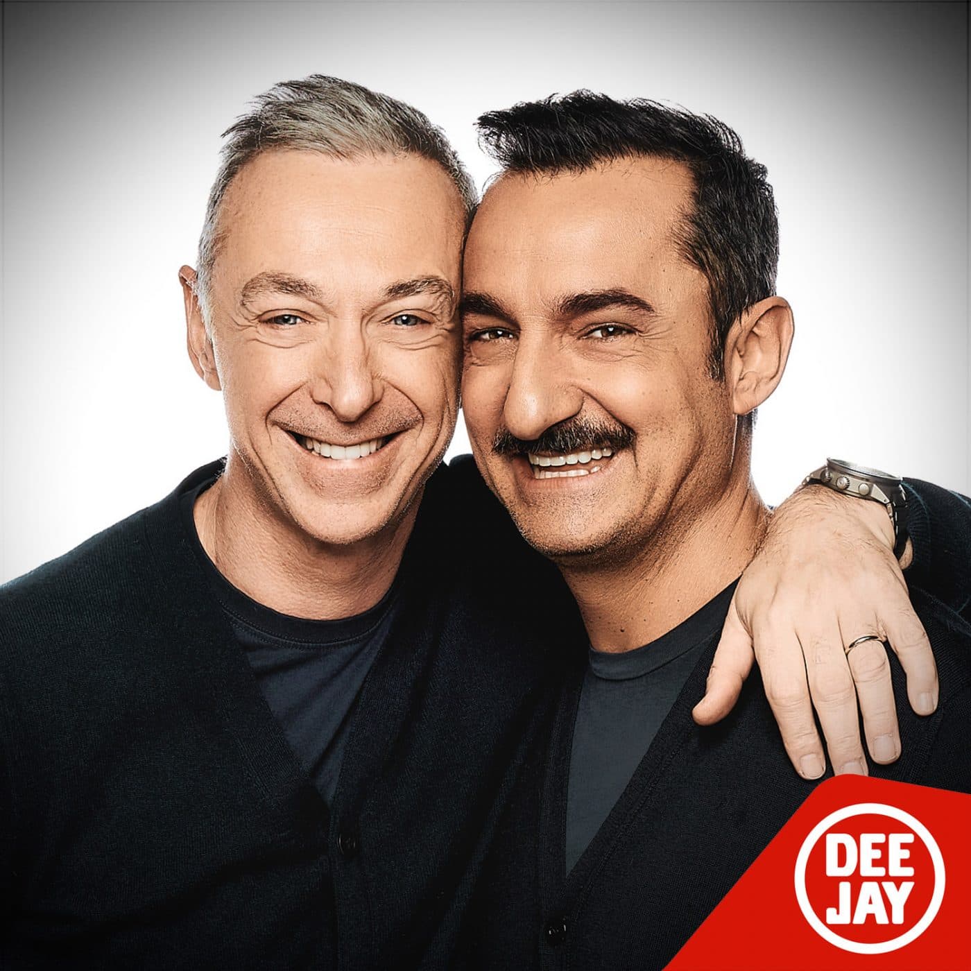 Deejay Chiama Italia cover