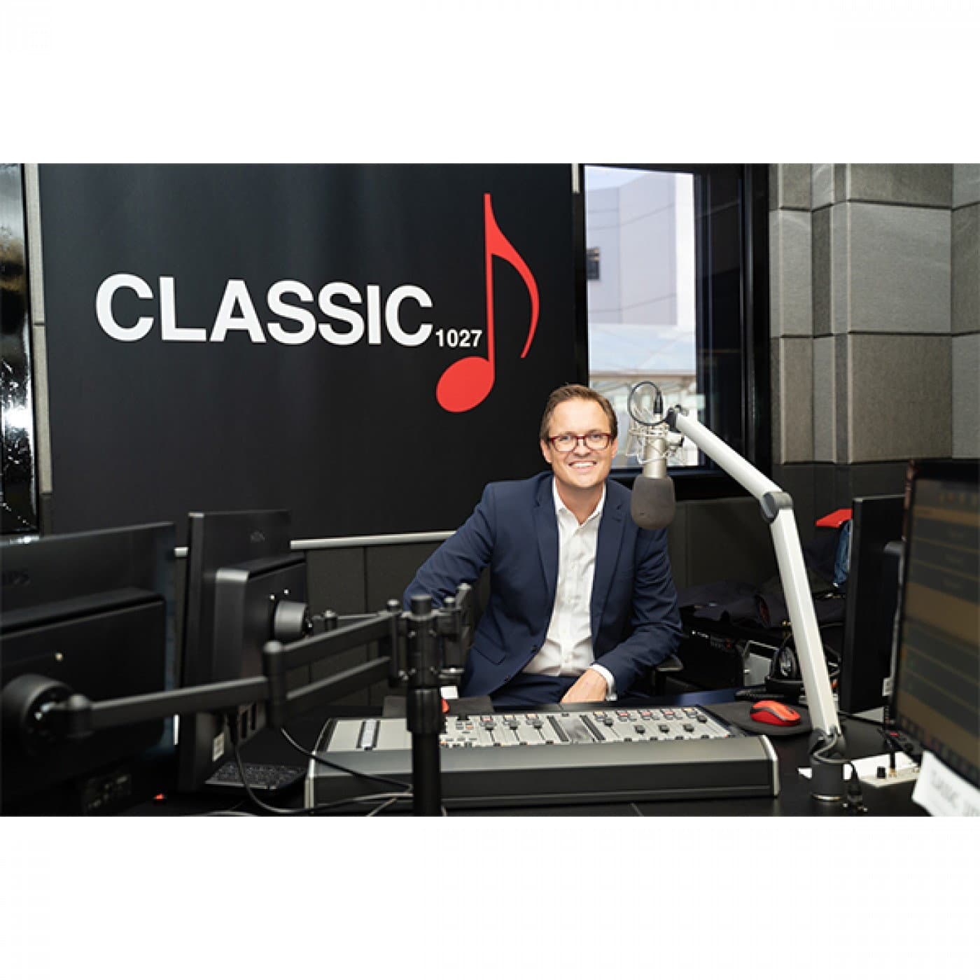 Dishruption Challenge - Classic Business cover