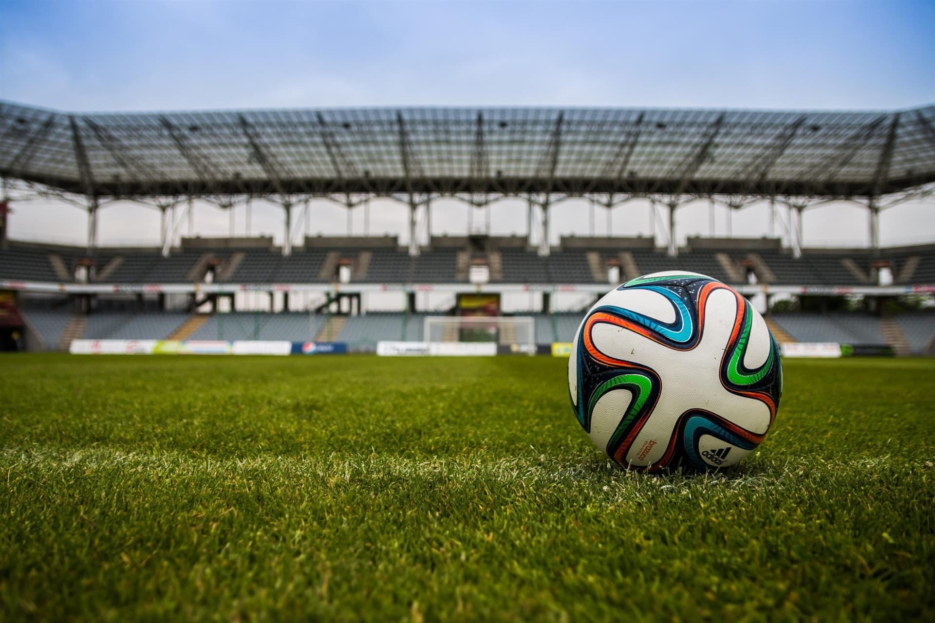 The Wellington Sport Podcast – Episode 1 - DukeCast China cover