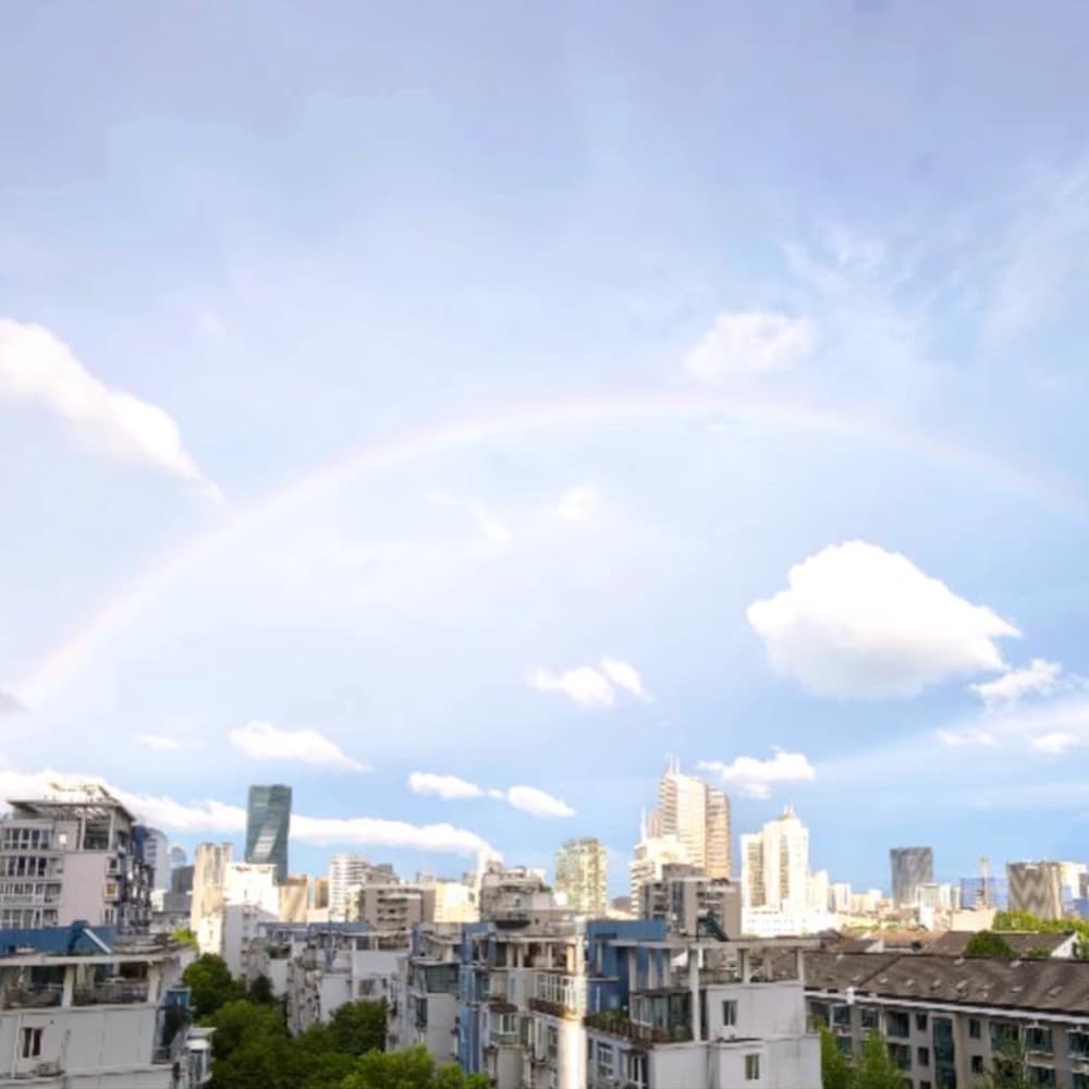 E198 对话少楠：那些全无必要却仍然想做好的事情，或许就是你这一生的母题 - 知行小酒馆｜关注投资理财，更关注怎样更好地生活 cover