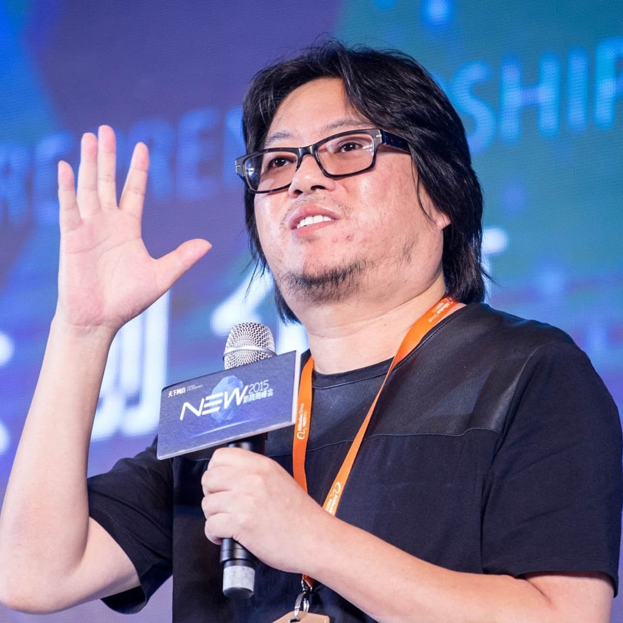 高晓松┃晓得┃108┃从《唐顿庄园》到《镀金时代》英伦的优雅含蓄VS美利坚的热情奔放 - 高晓松漫谈 cover