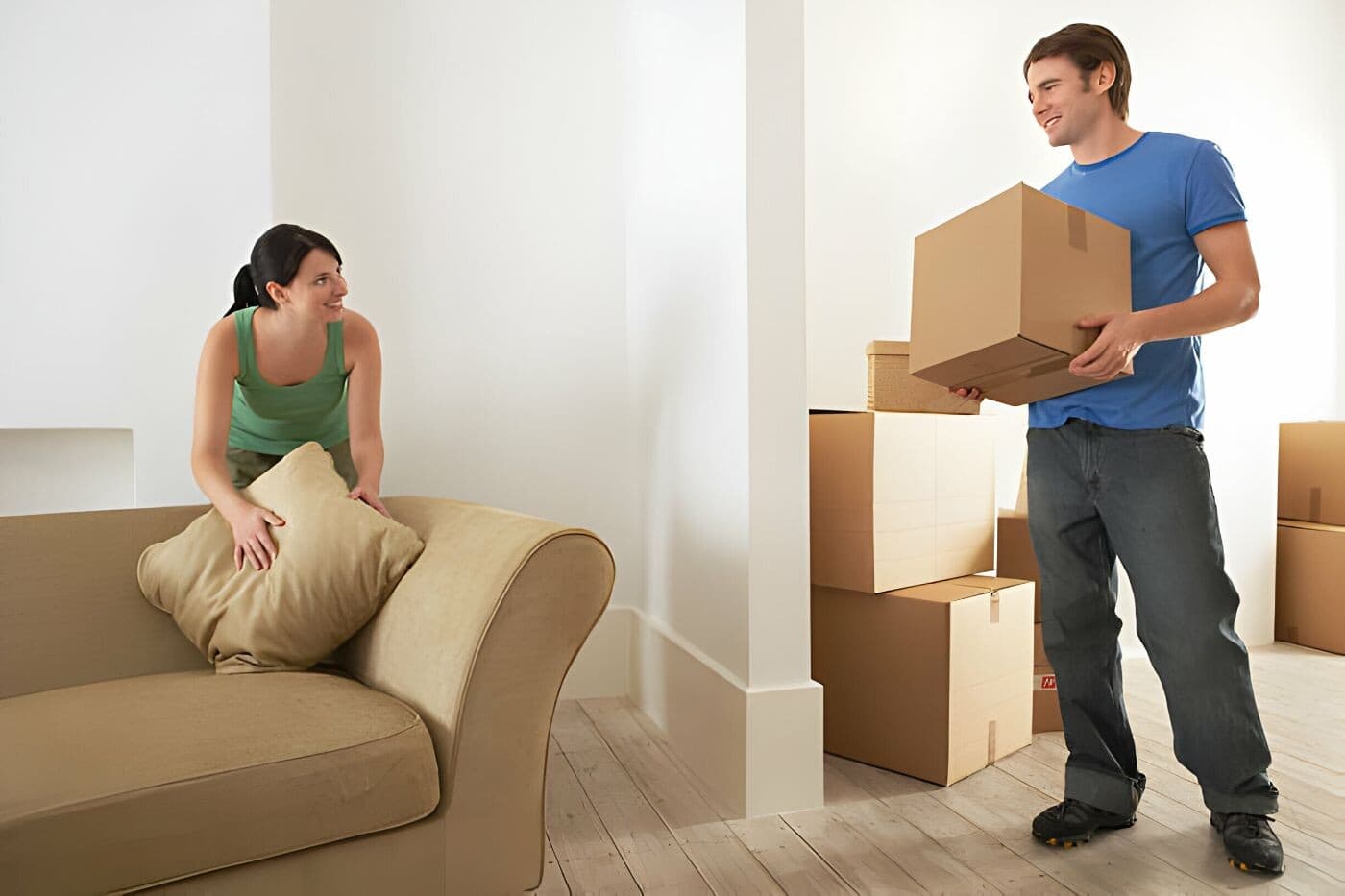 Last Minute Movers in Melbourne - Mover Melbourne cover