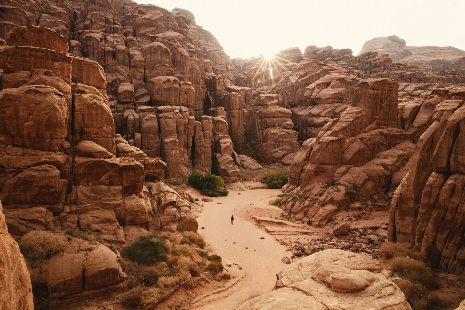 e548 — The Uncomfortable Valley - Games At Work dot Biz cover