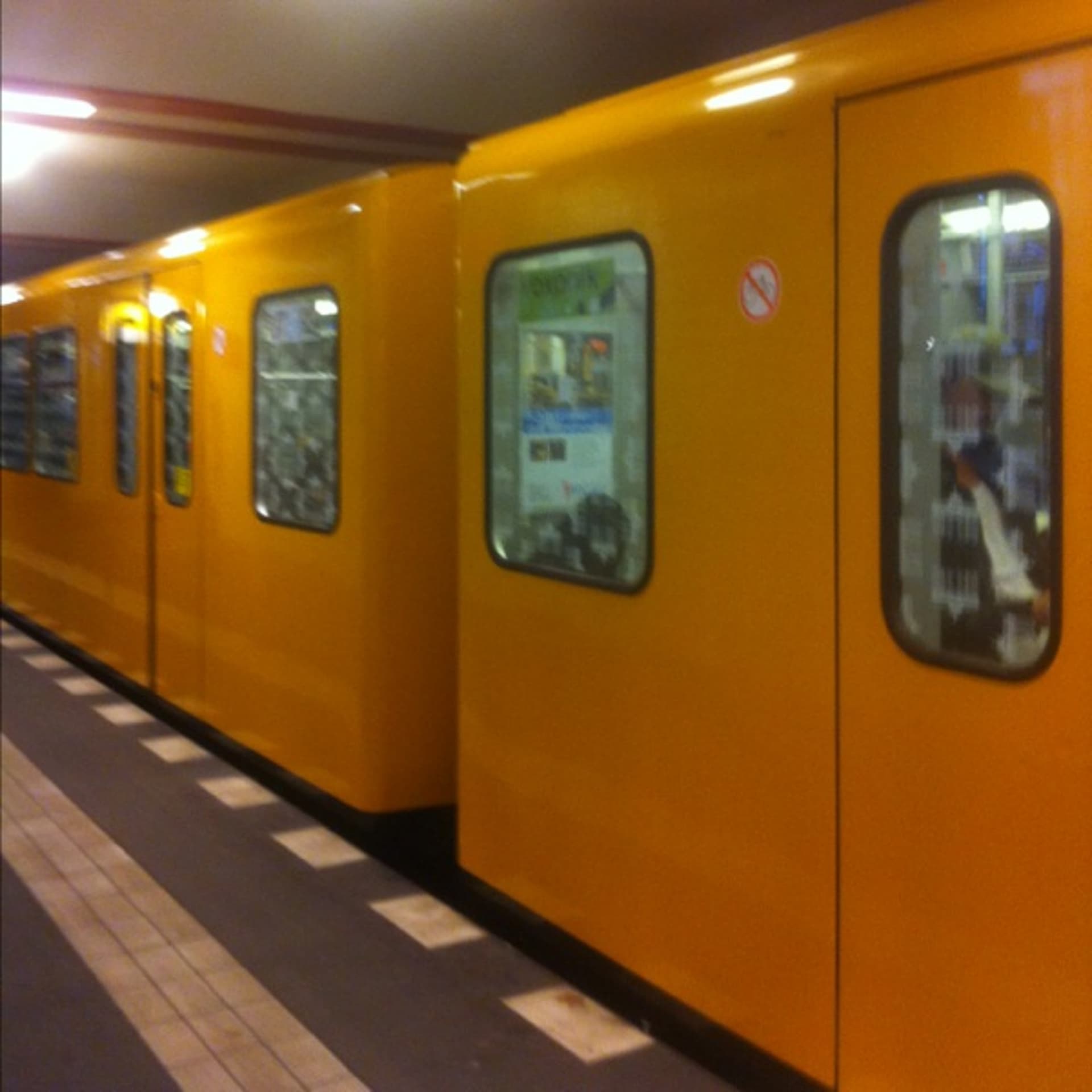 Busker on the u6 - Bougie cover