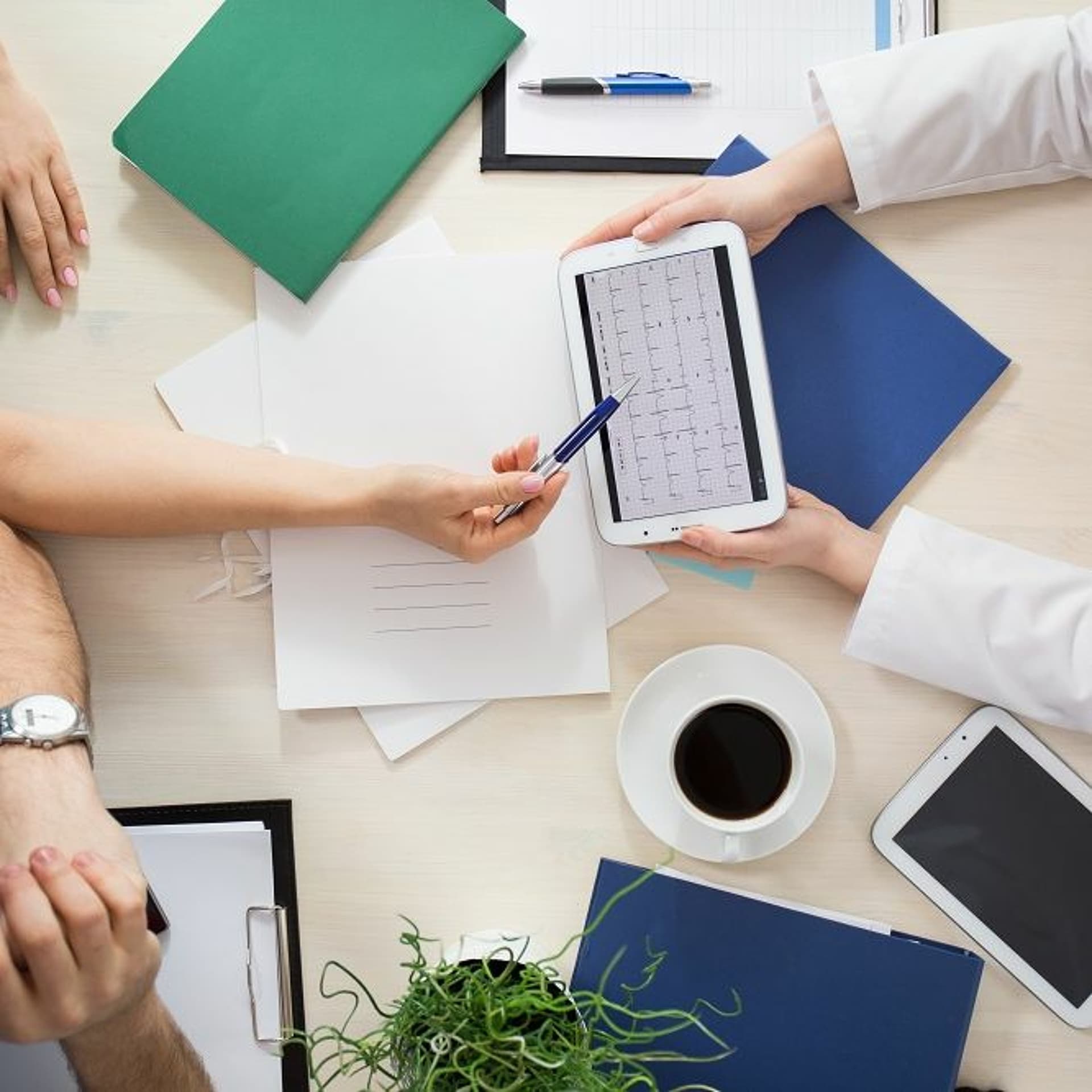 Fibrilação atrial: fatores de risco e tratamento - Cardio DF cover