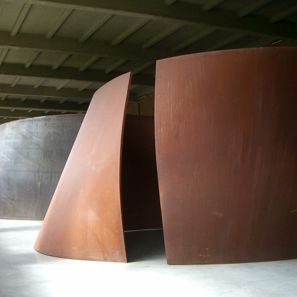 Ep. 8 - Richard Serra's "Torqued Ellipses" (1996) - The Lonely Palette cover