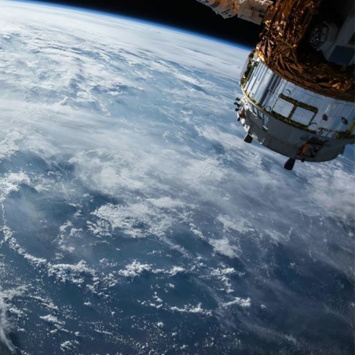 Analytics in space - Chris Mattman, NASA - ADMA Brightest Minds cover