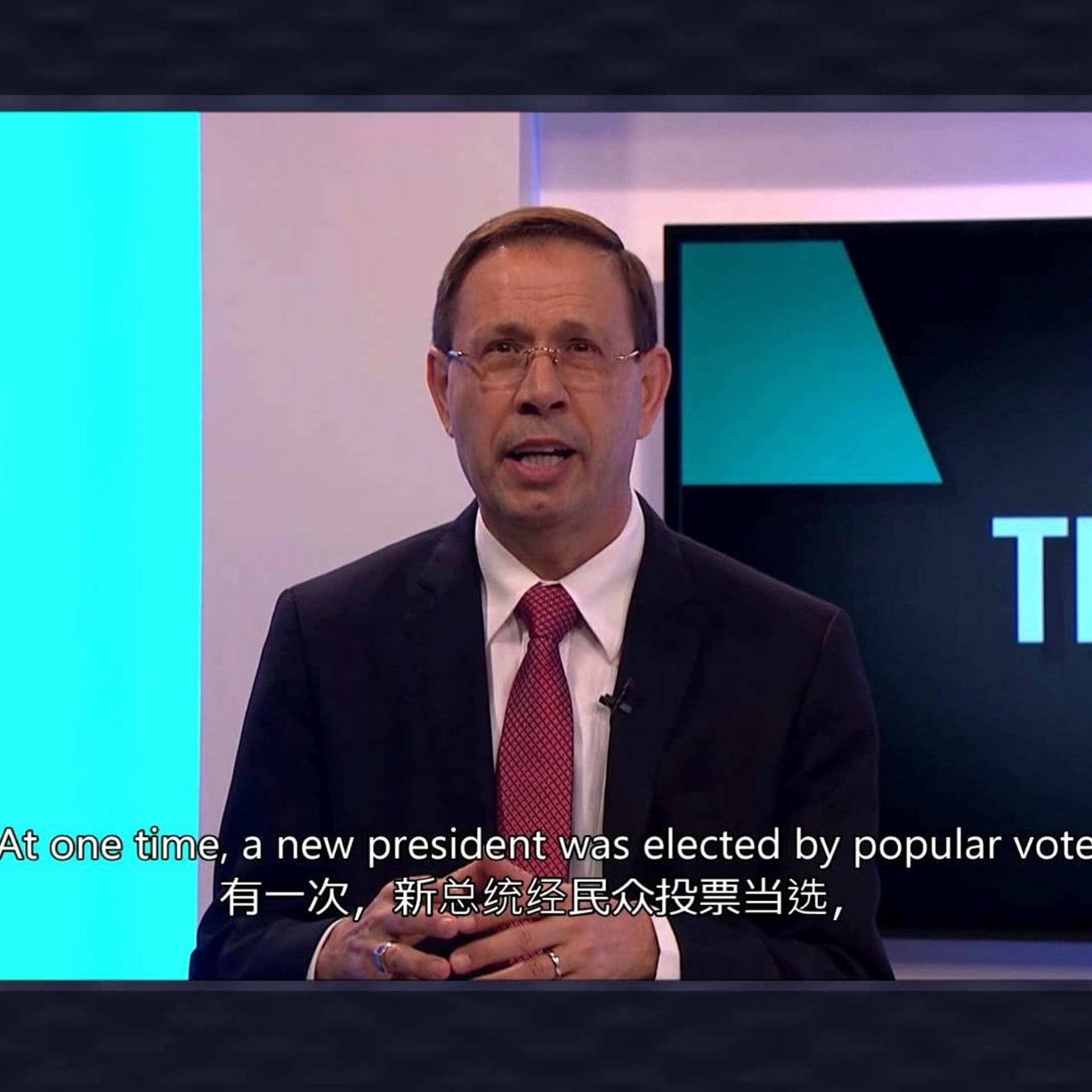 13 - Political uncertainties - Carlos Wizard Martins cover