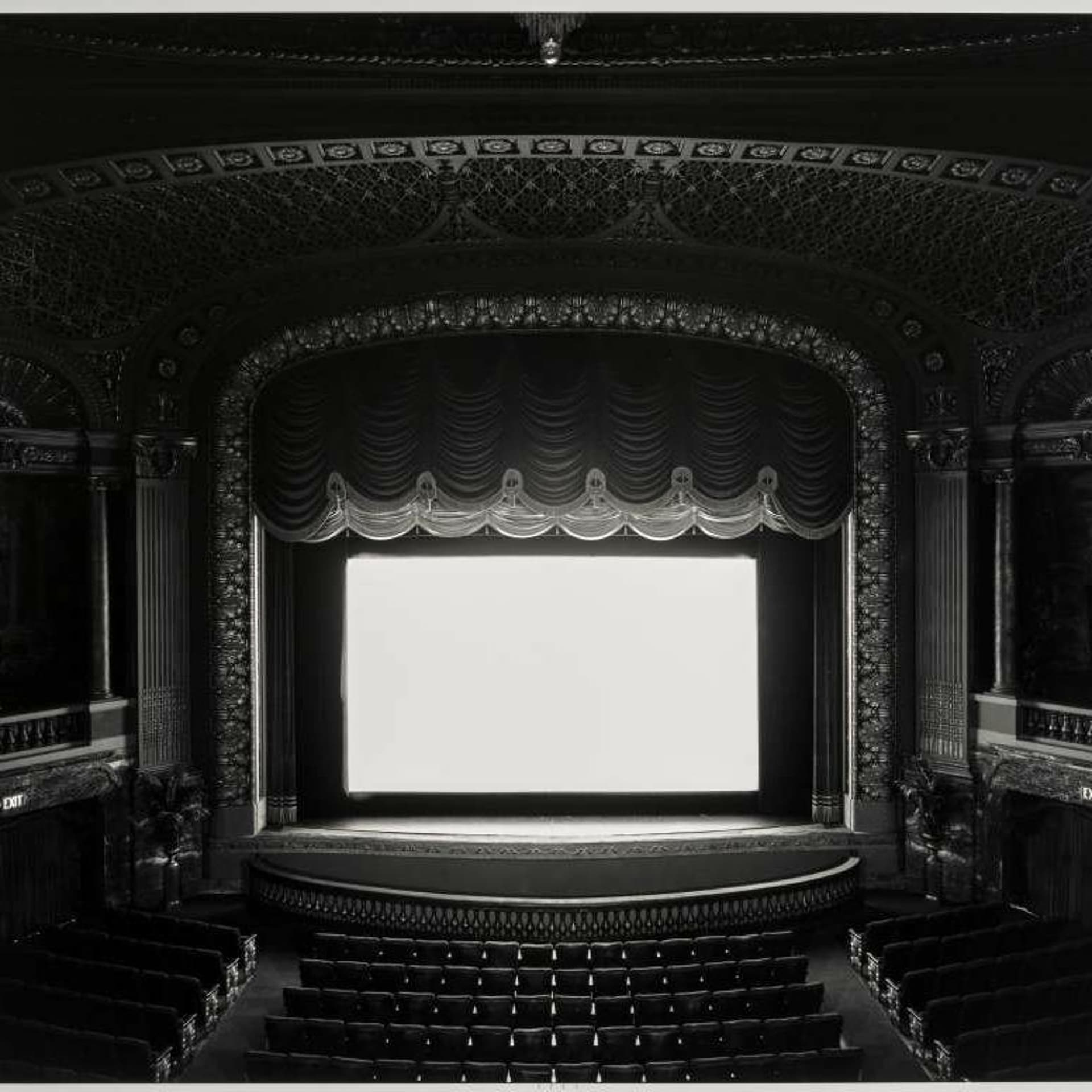 Ep. 31 - Hiroshi Sugimoto's "Byrd Theater, Richmond, 1993" (1993) — The Lonely Palette cover
