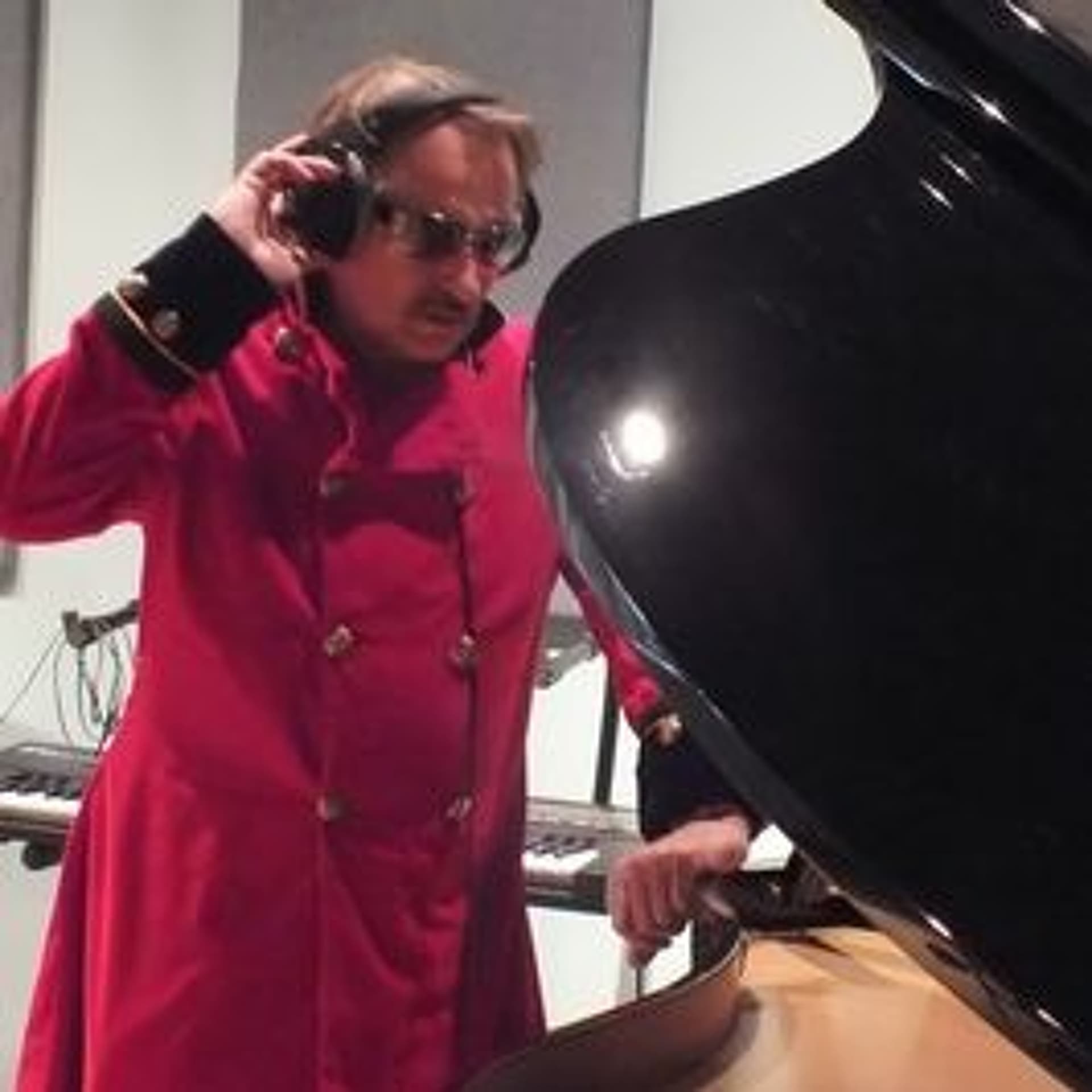 A DREAM OF HEAVEN - Gerry Manus cover