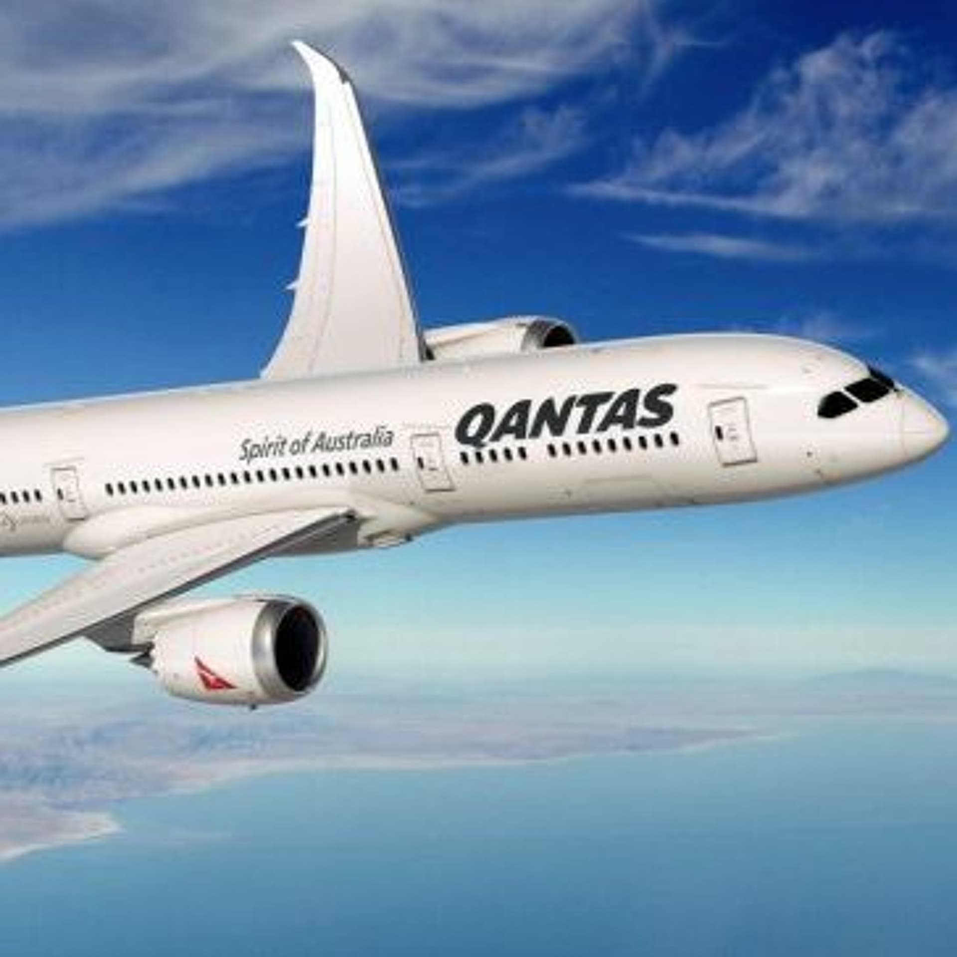 028 - How to Treat the Elites - Airlines Confidential Podcast cover