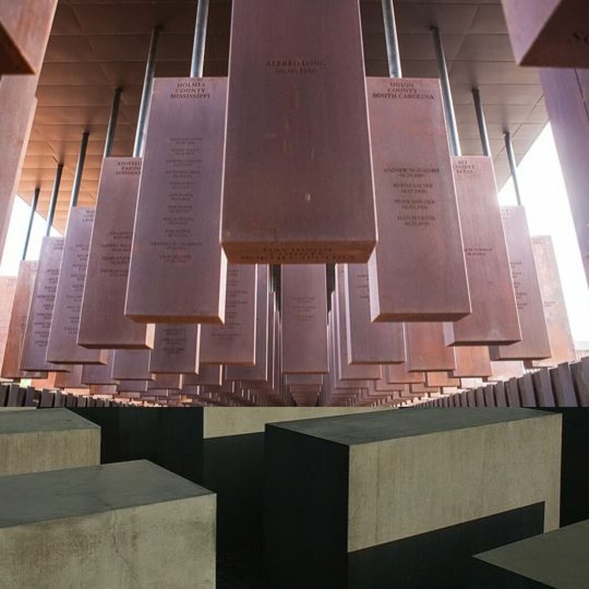 Ep. 66 - Bringing Monuments Home (from PRX's Monumental) - The Lonely Palette cover