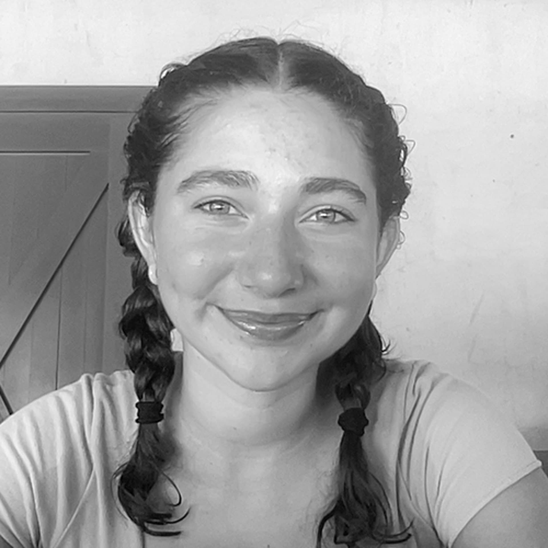 Raphaela Gold ’26 Reported on Student Mental Health for the ‘Prince’ - Princeton Alumni Weekly Podcasts cover