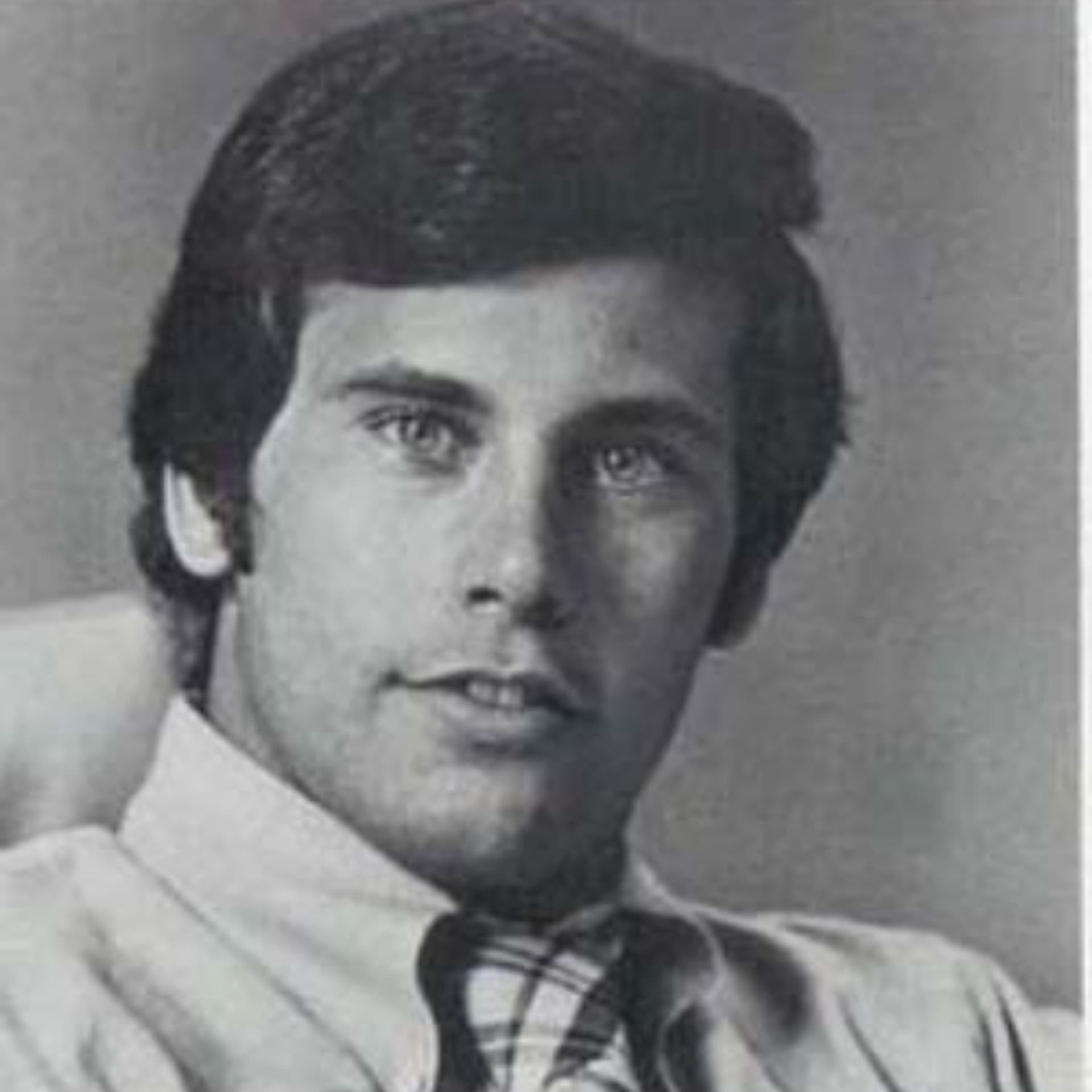 Memorials PAWcast: Remembering Hendrix Neimann ’73 - Princeton Alumni Weekly Podcasts cover