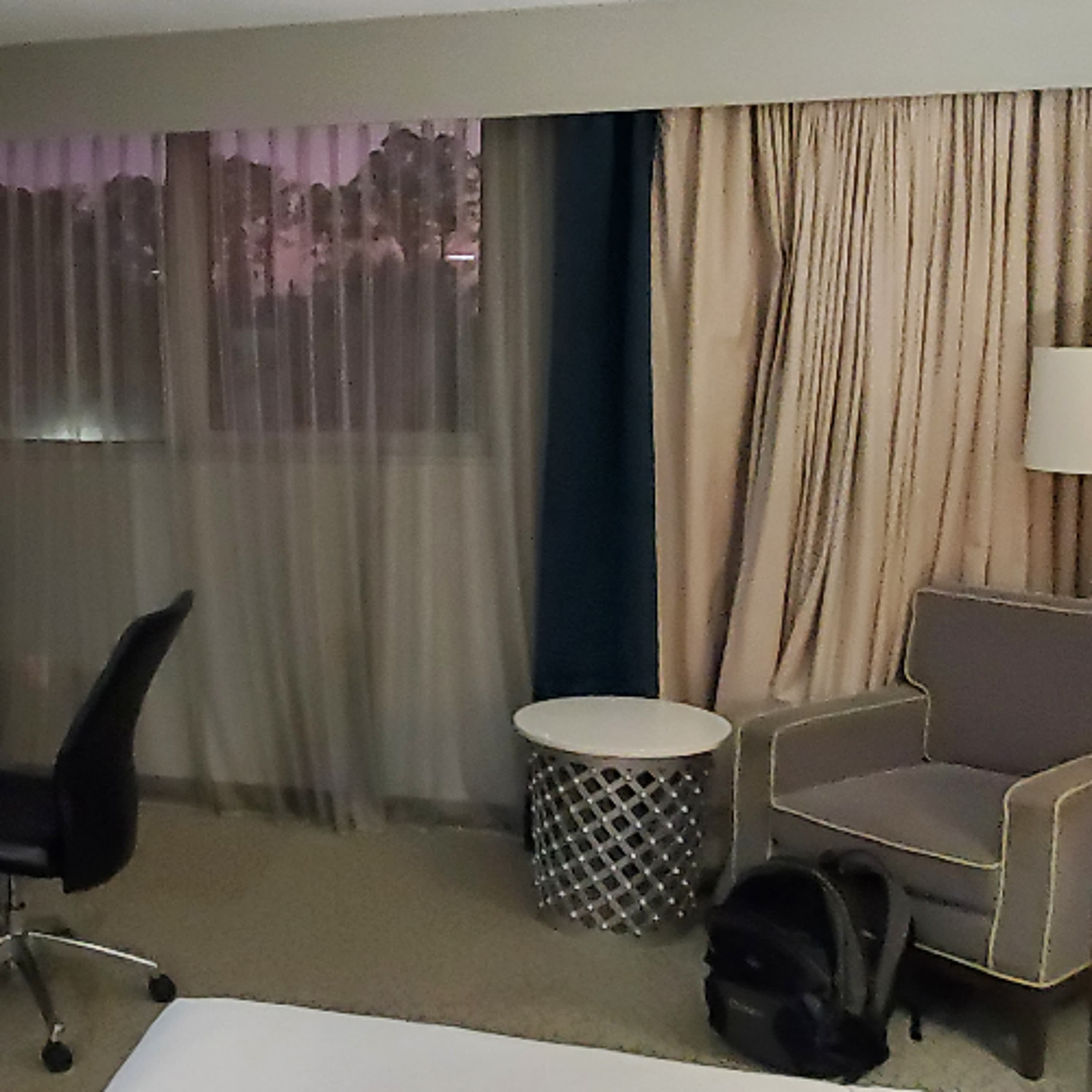 Hotel - Savoyivok cover