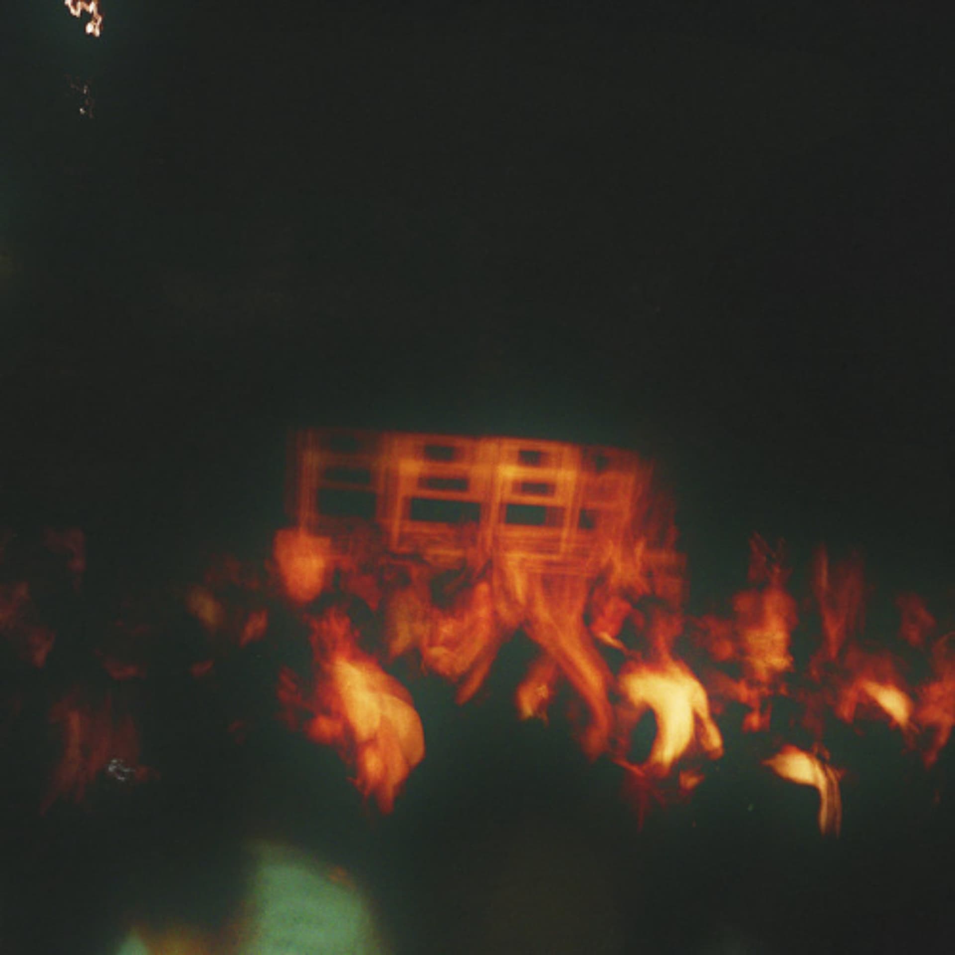 PREMIERE : Fabio FC - Fast Burning - Les Yeux Orange cover