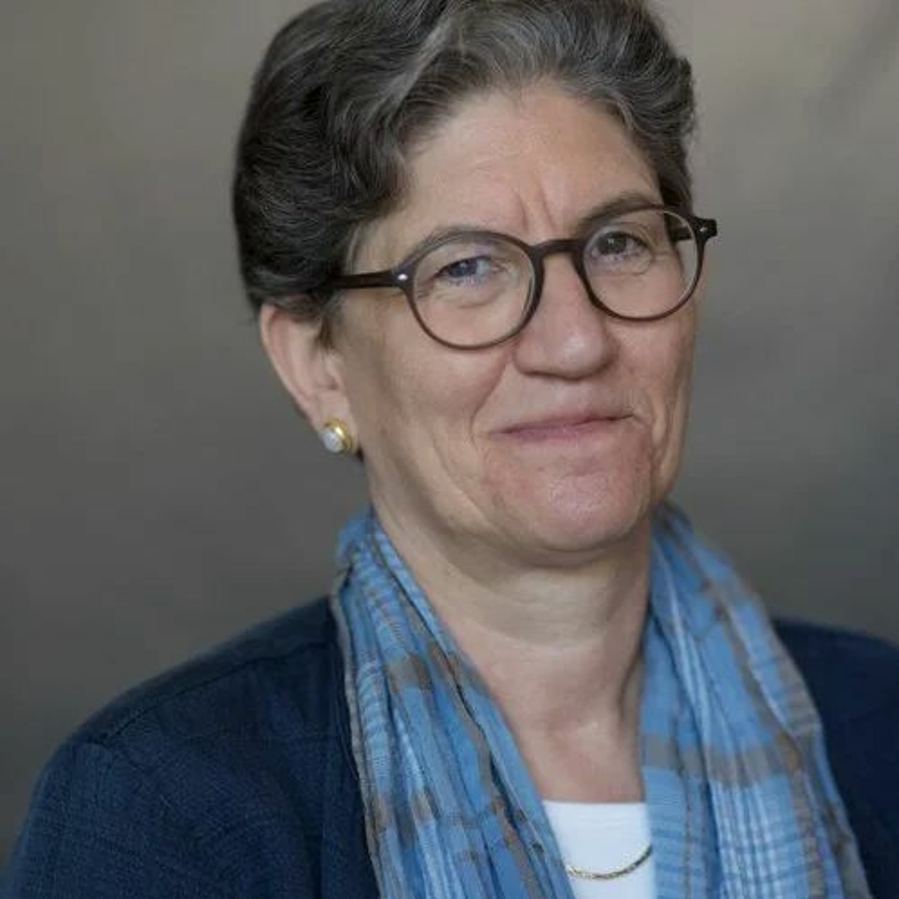 S2E19. Lisa Robinson on Cost-Benefit Analysis - Free Range with Mike Livermore cover