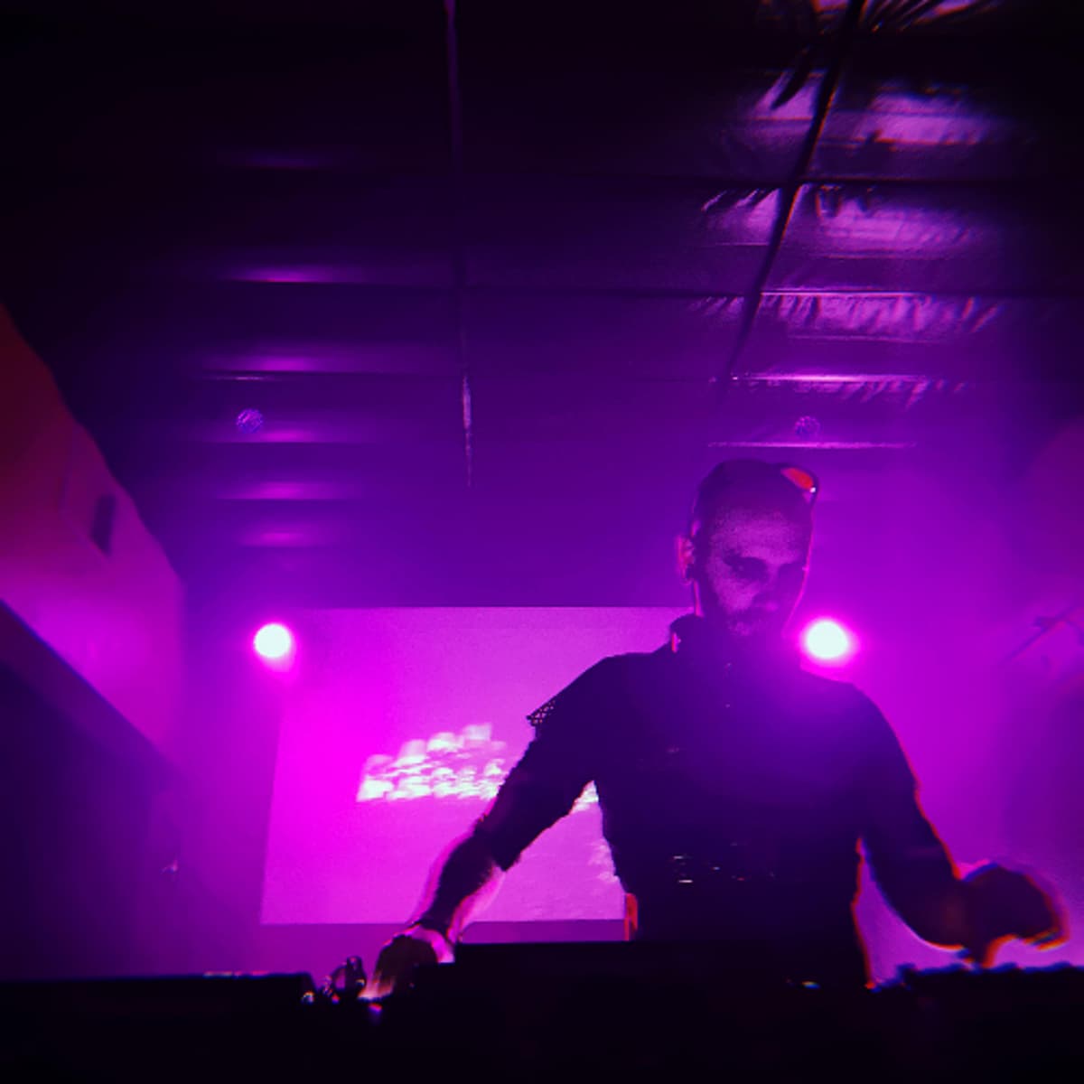 PREMIERE: Hagamos Ruido - Los Caminos se Separan [FRAGMENT A] - THE BRVTALIST cover