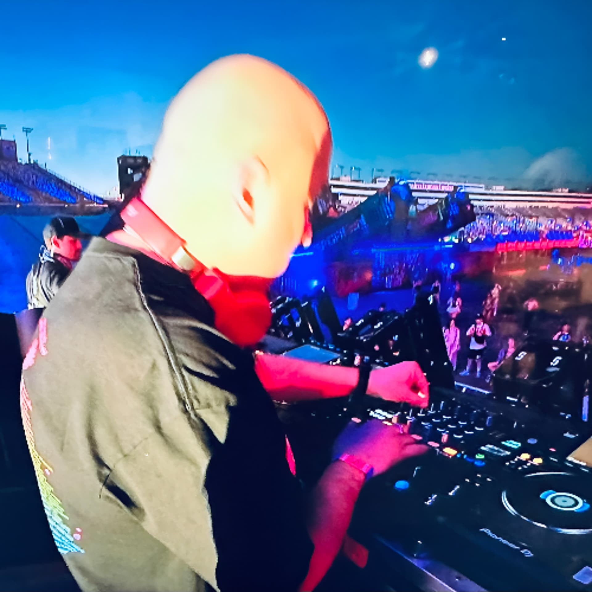 OMAR SANTANA / TOXIC SICKNESS GUEST MIX / APRIL / 2026 - TOXIC SICKNESS RADIO SHOWS cover