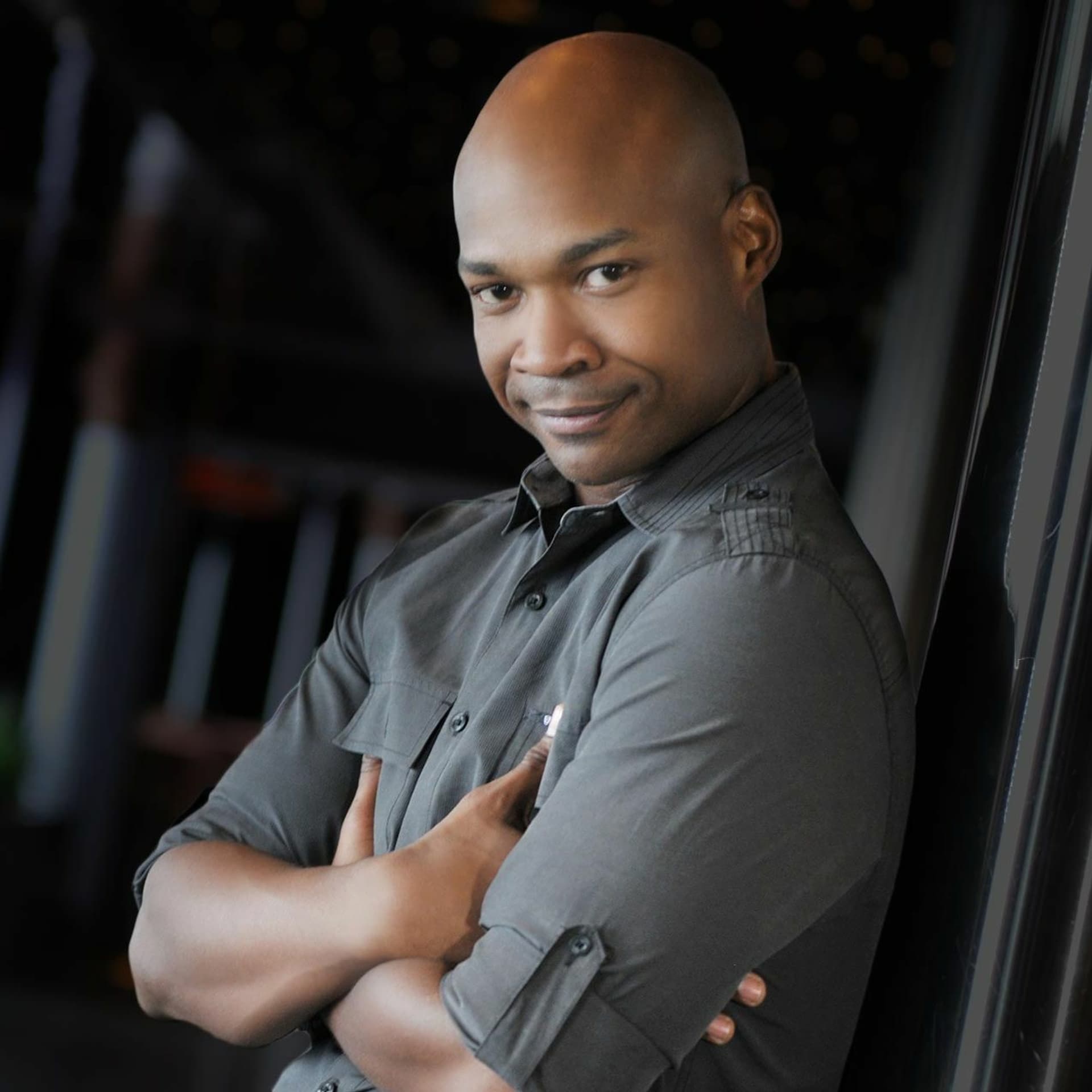 Episode 38: Nery Saenz - Comedy Fitness cover