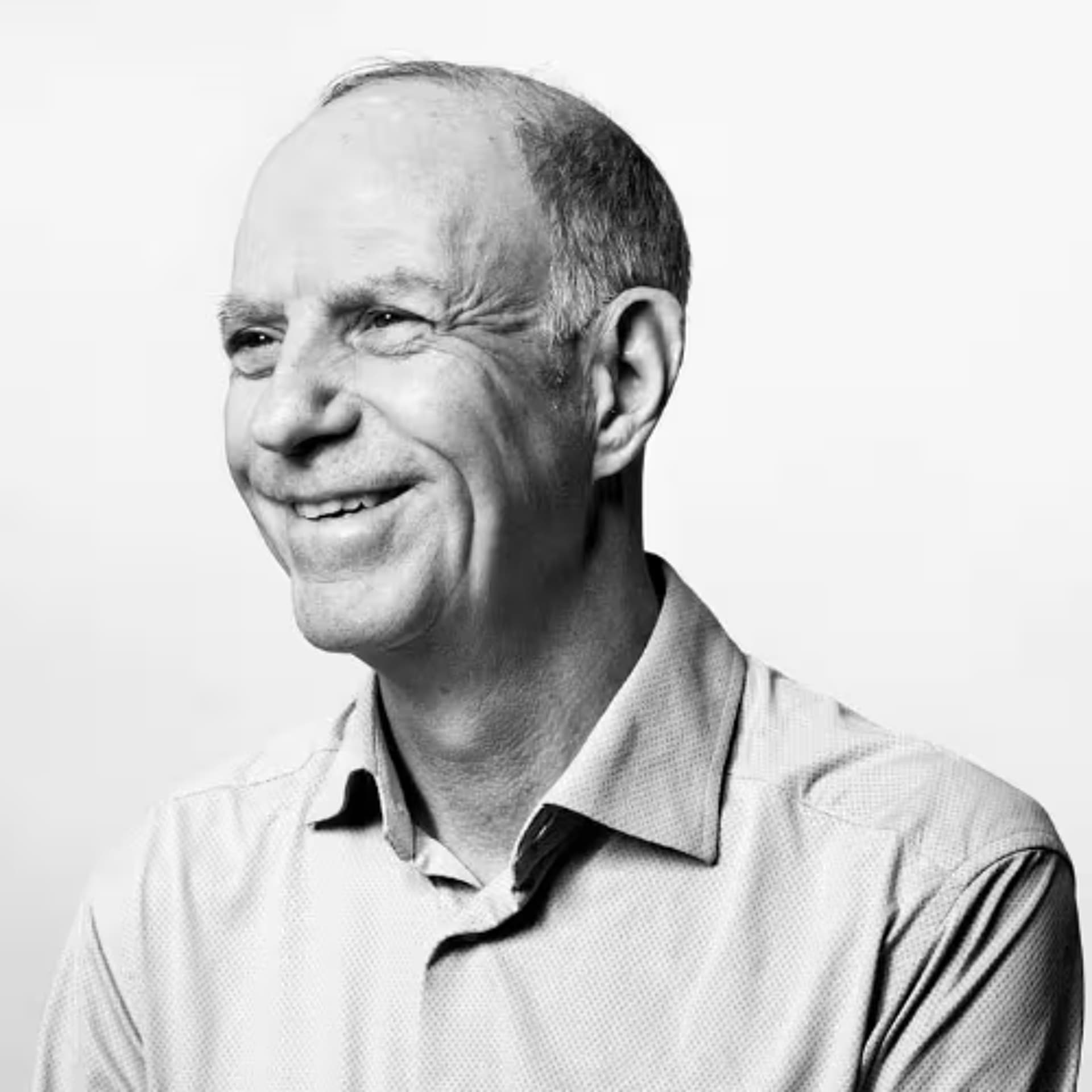 Andy Serwer — Full Disclosure with Roben Farzad cover