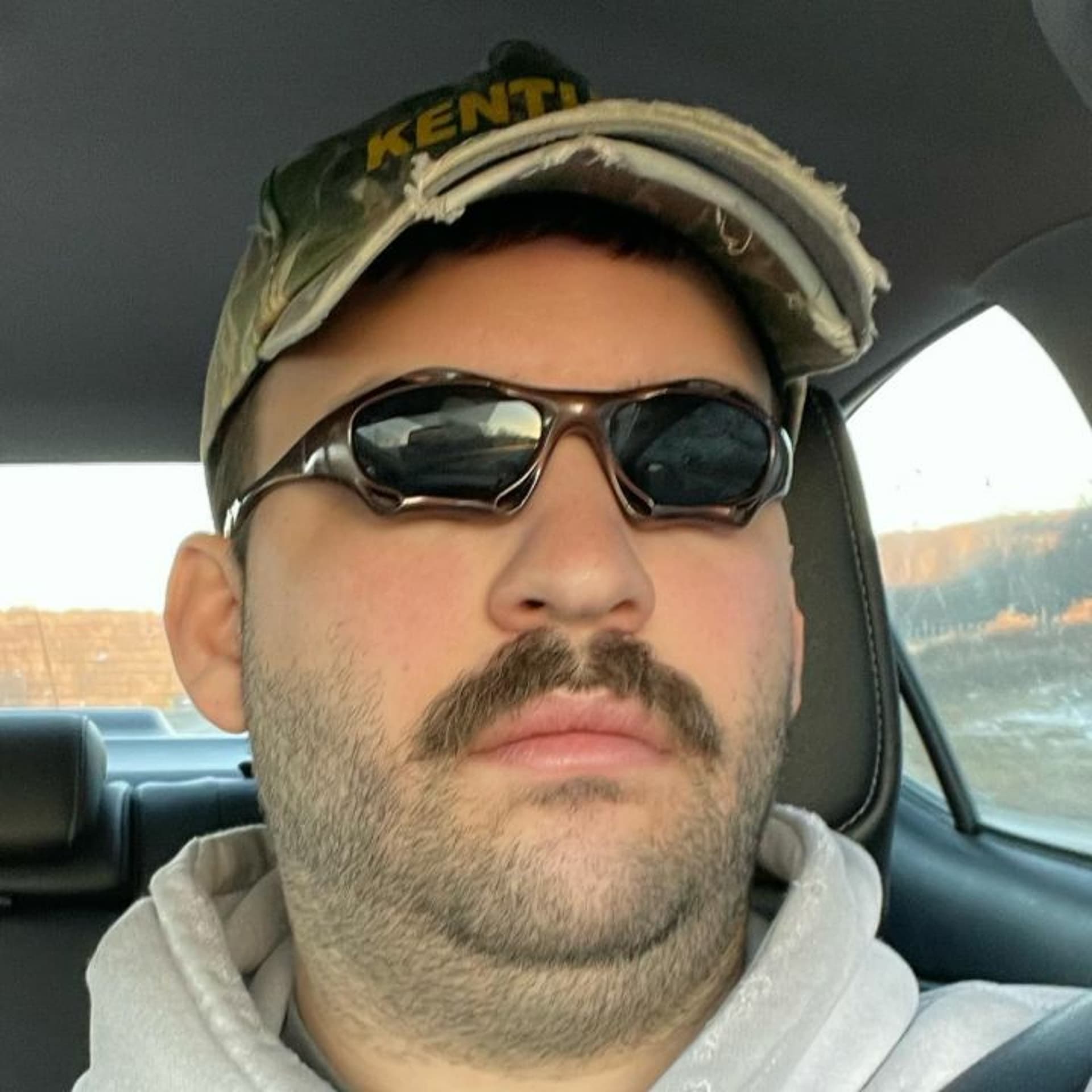 126 | Gumbo feat. Steve Smith (@sleevesmith) - Raisin Man Arena cover