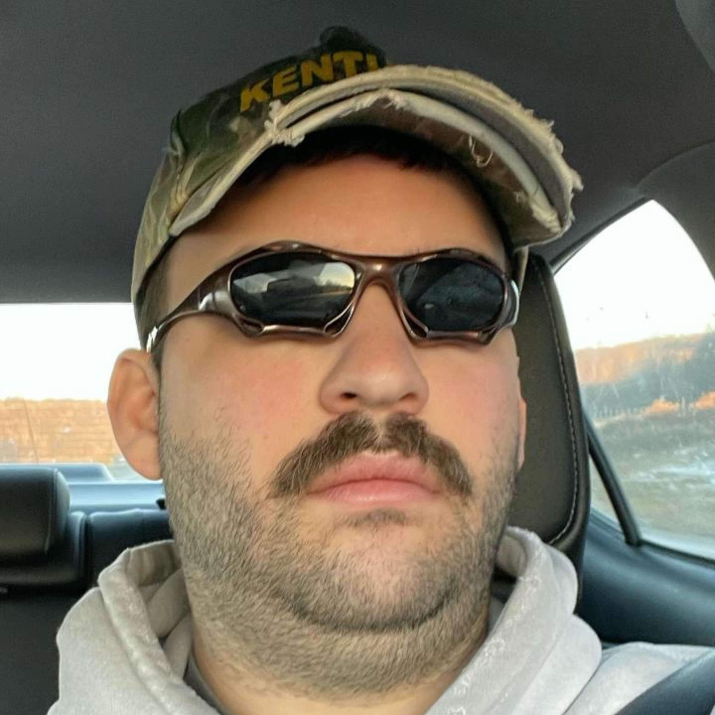 126 | Gumbo feat. Steve Smith (@sleevesmith) - Raisin Man Arena cover