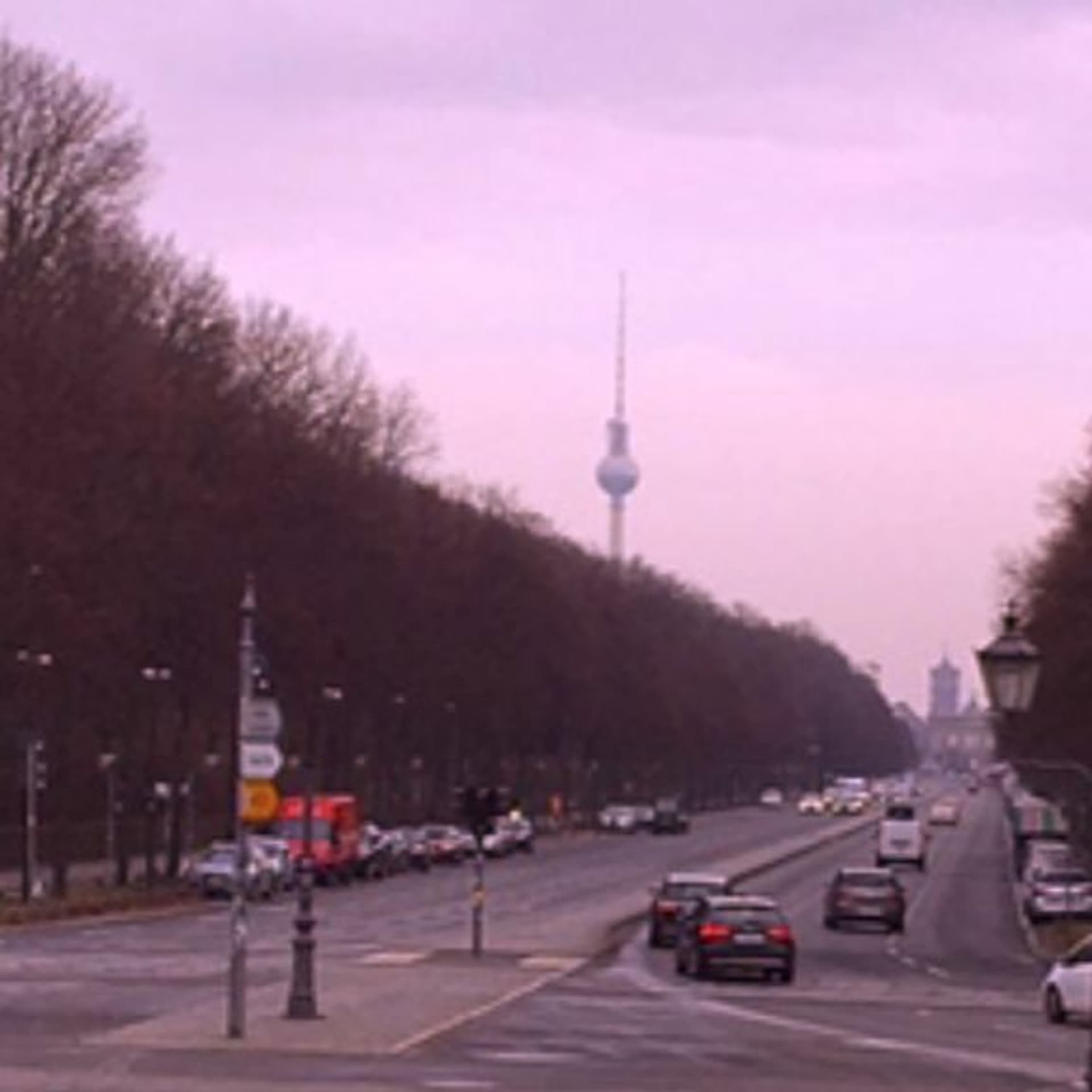 Berlin - Marz 2020 - Mark Rogan cover