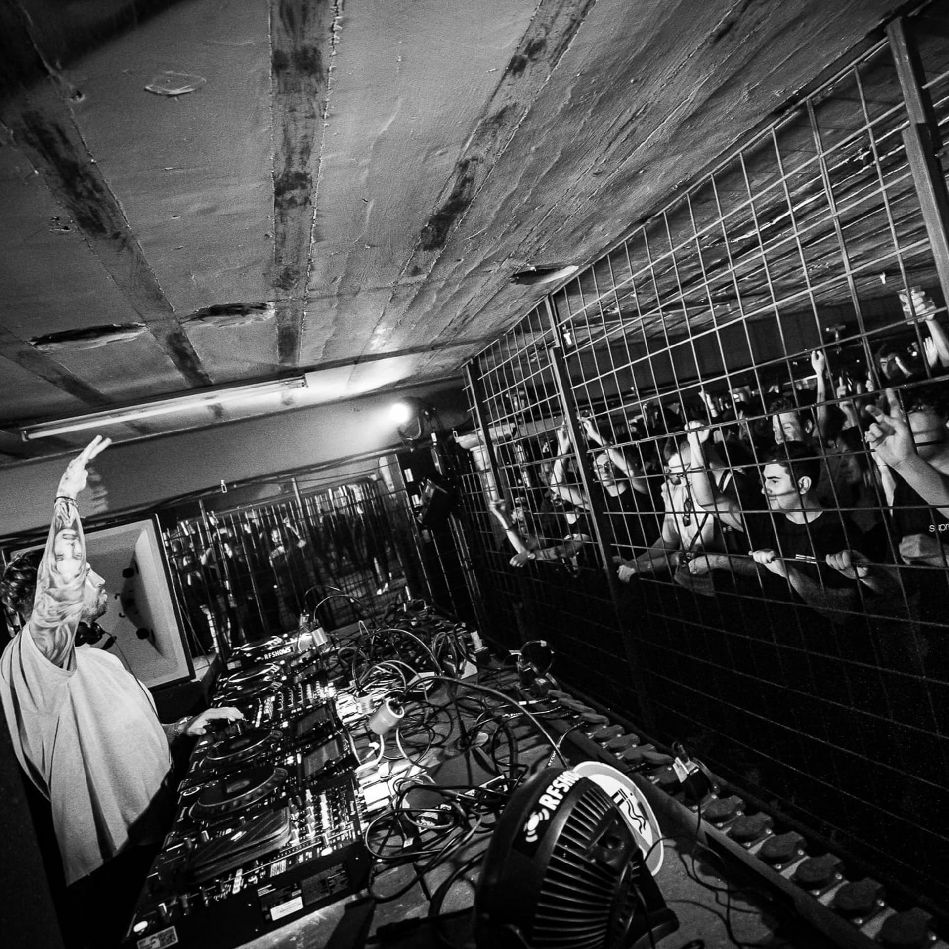 Cristoph X Layer J - ID 01 - IDJunkie cover